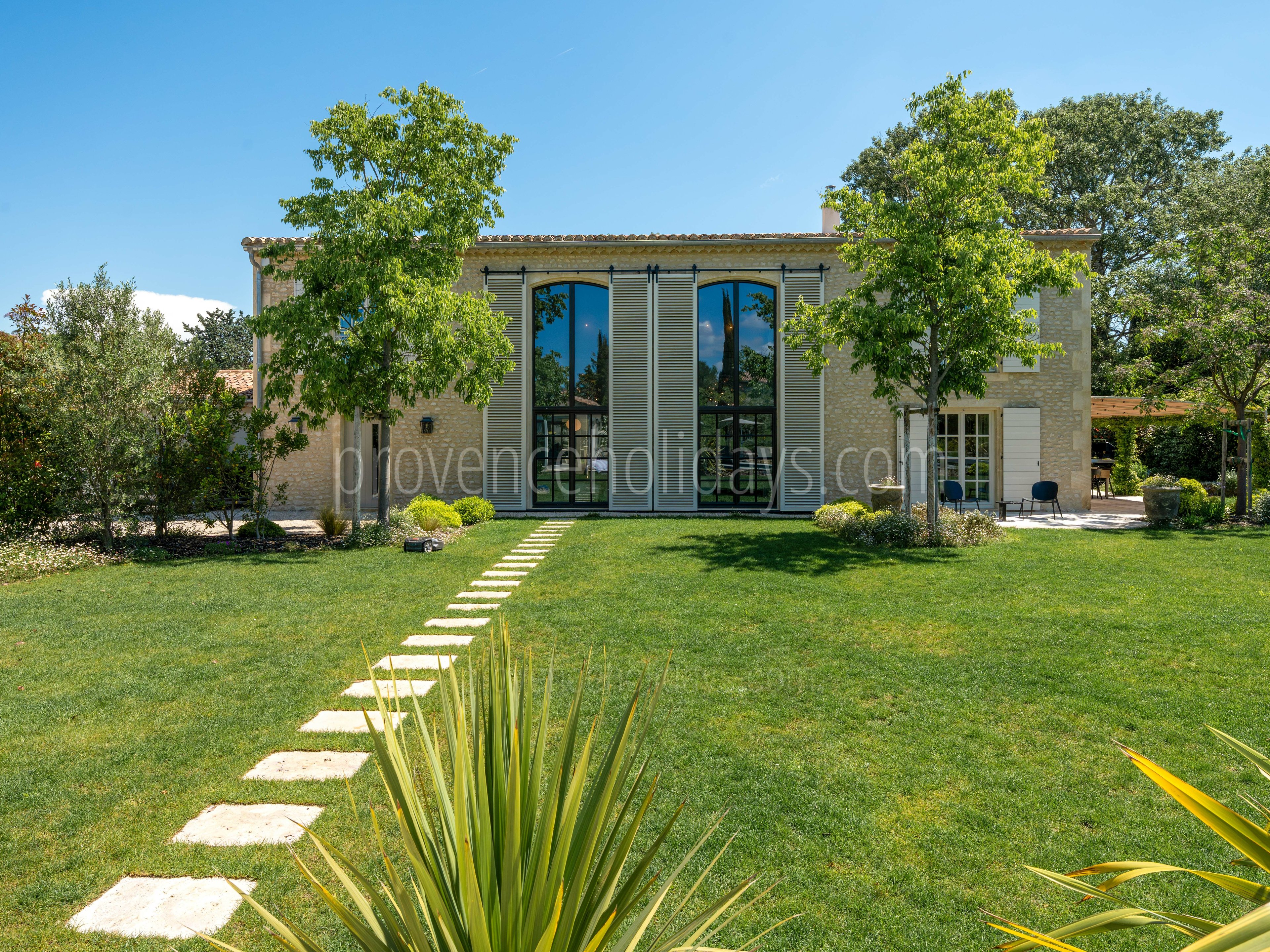 21 - Mas Élégance: Villa: Exterior