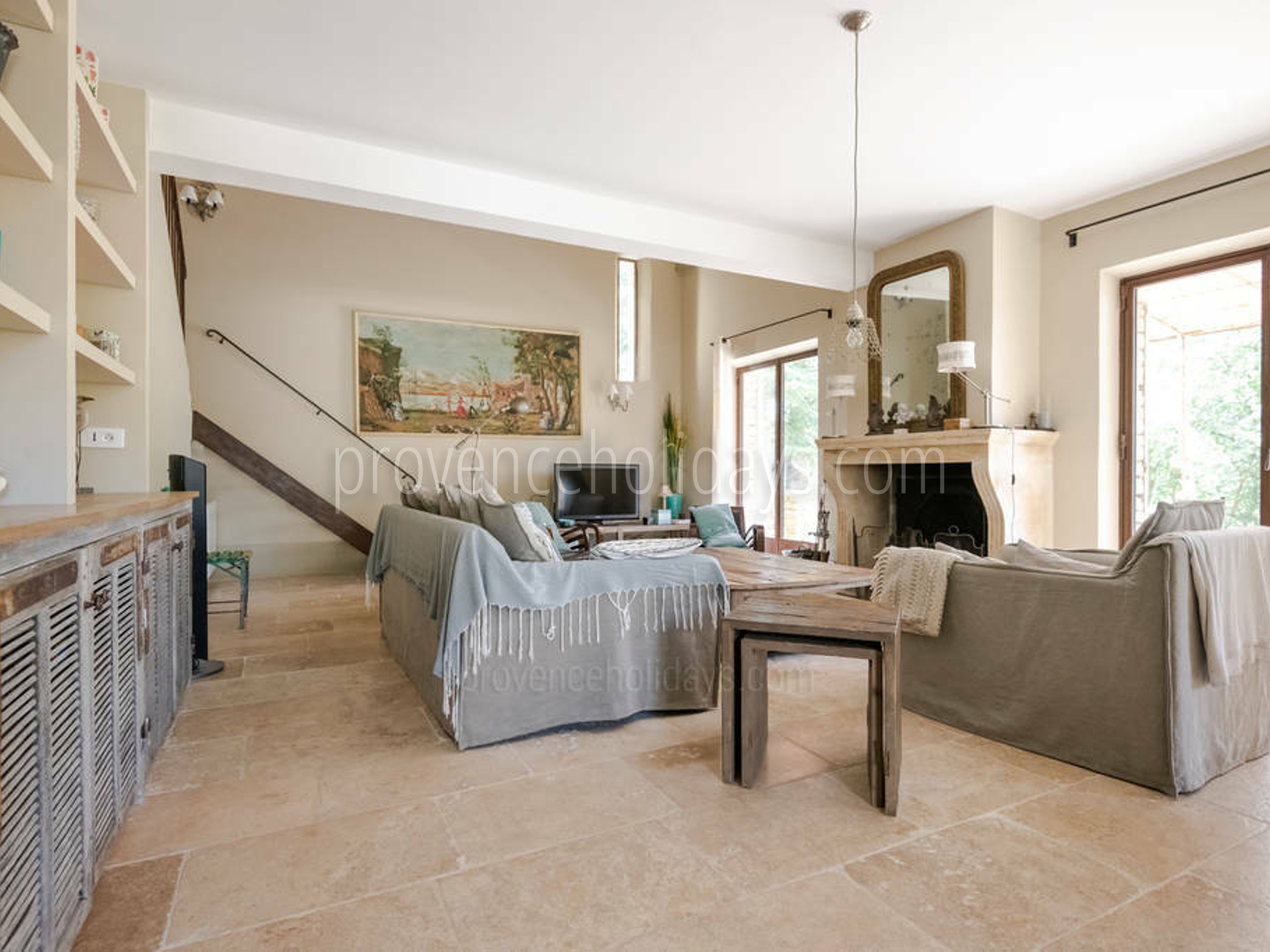 4 - Mas Provence: Villa: Interior