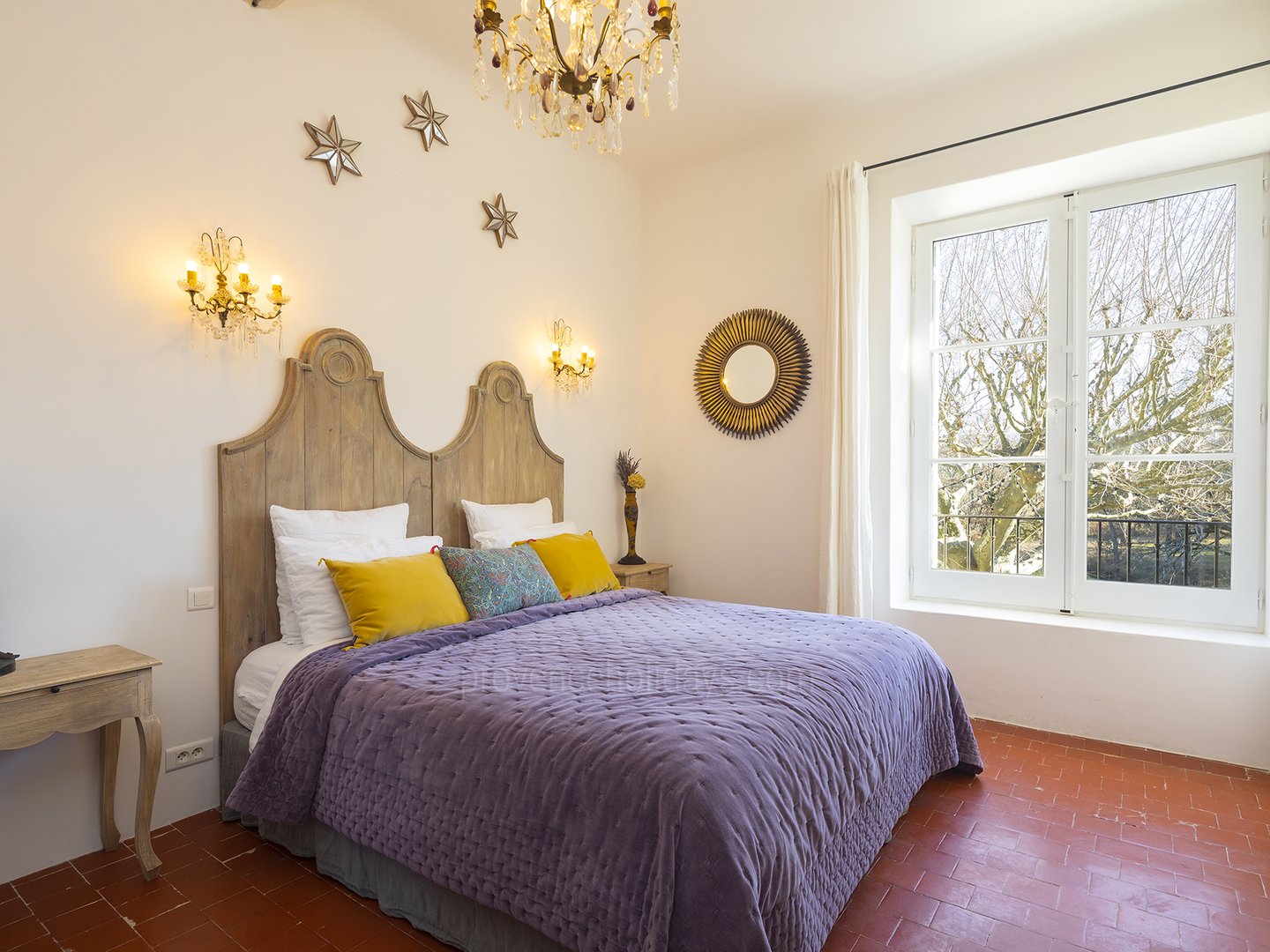 24 - Bastide de Goult: Villa: Interior