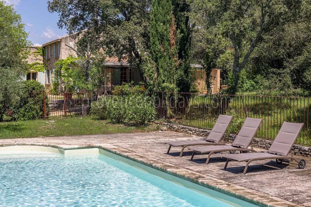 House with building plot and pool in Gordes - Swimming Pool