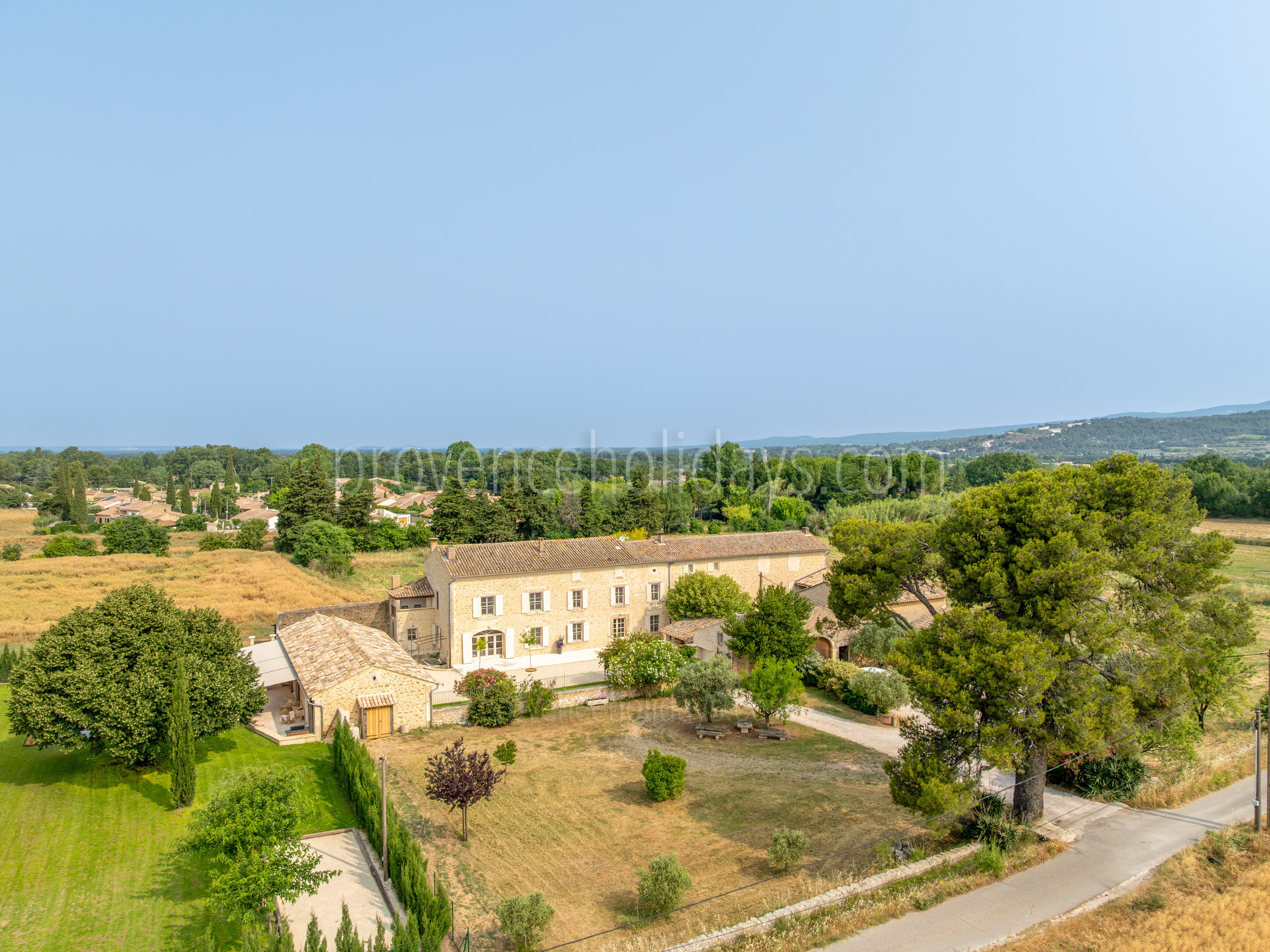 33 - L\'art de vivre: Villa: Exterior