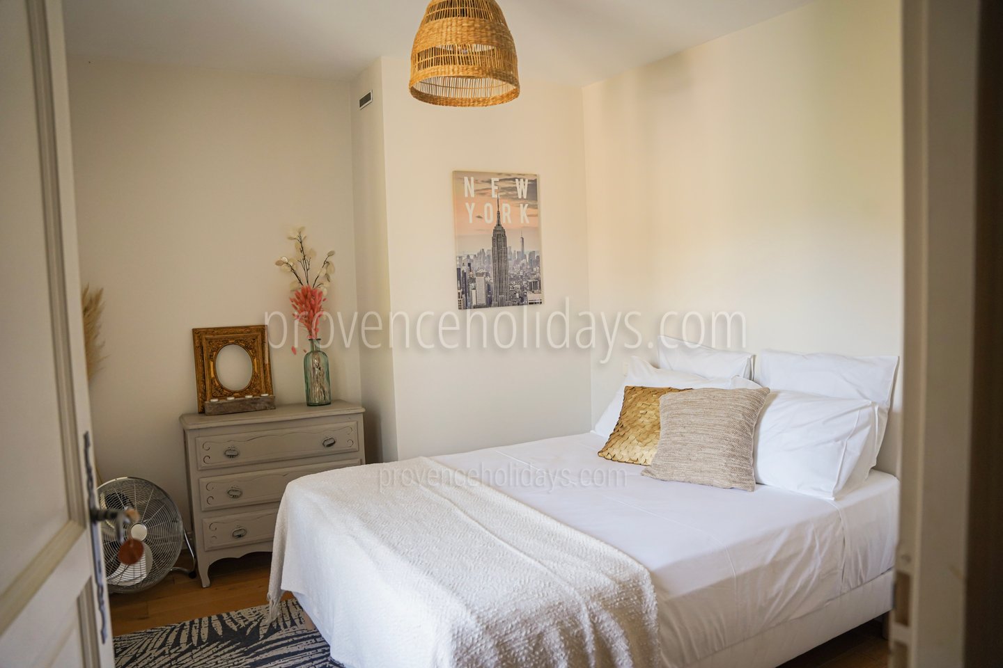 47 - Le Mas Chopin: Villa: Bedroom