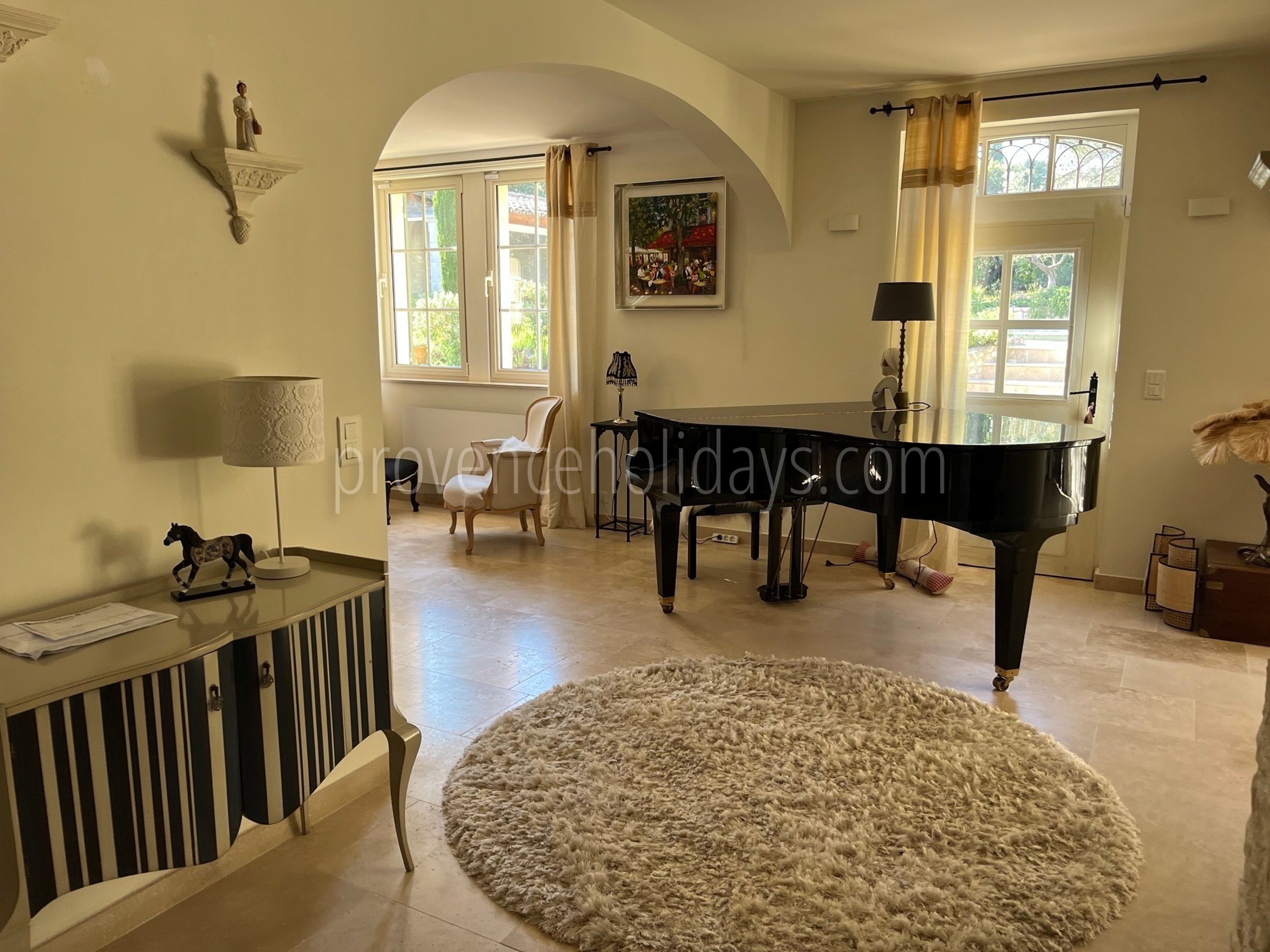 15 - Le Mas de la Cabro: Villa: Interior