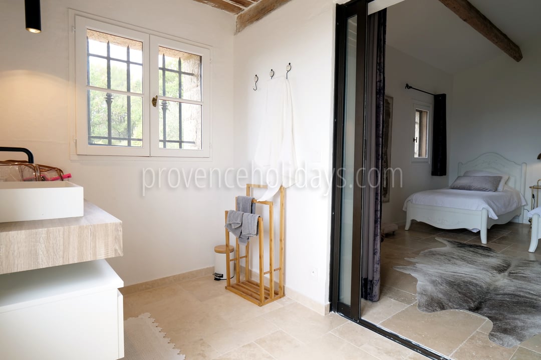 37 - Villa Caleous: Villa: Bathroom