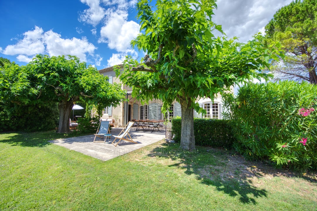 2 - Le Dolmen du Midi: Villa: Exterior