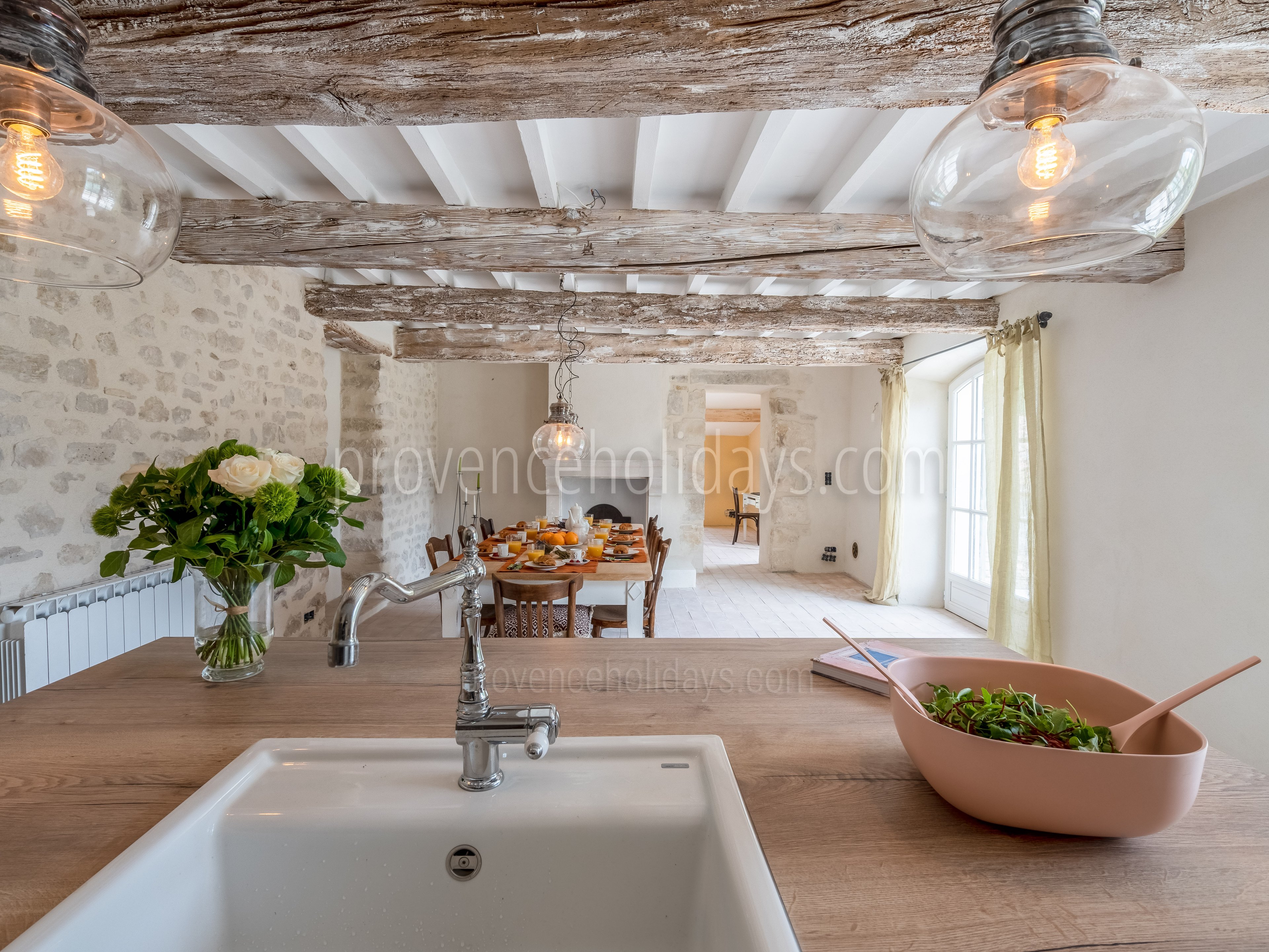 17 - Mas Cerisiers: Villa: Interior