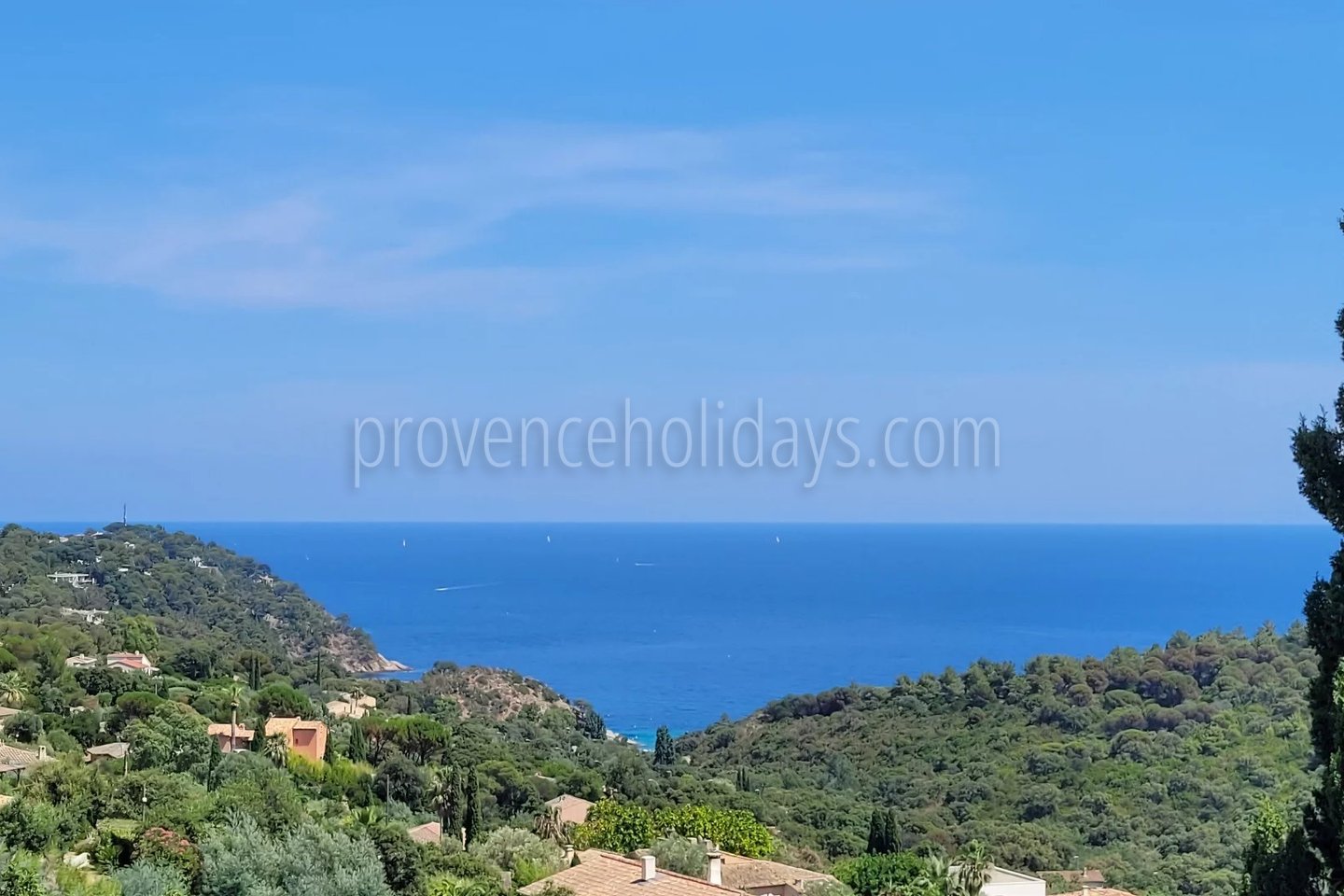 15 - Provençaalse villa in Cavalaire-sur-Mer: Villa: Exterior