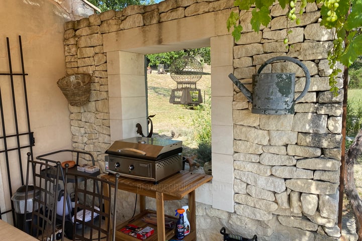 12 - Bastide des Chênes: Villa: Exterior