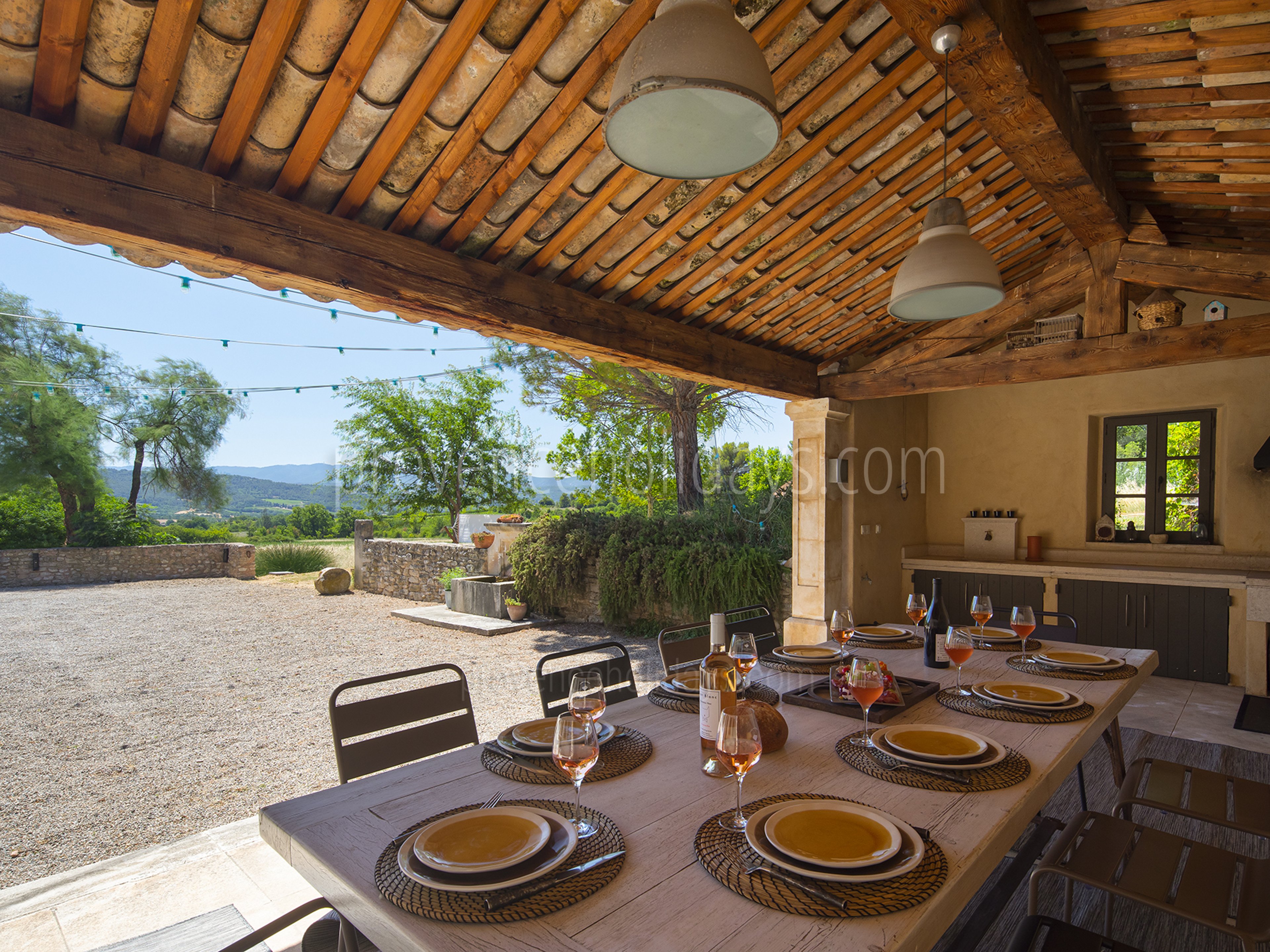 19 - La Bastide des Sources: Villa: Exterior