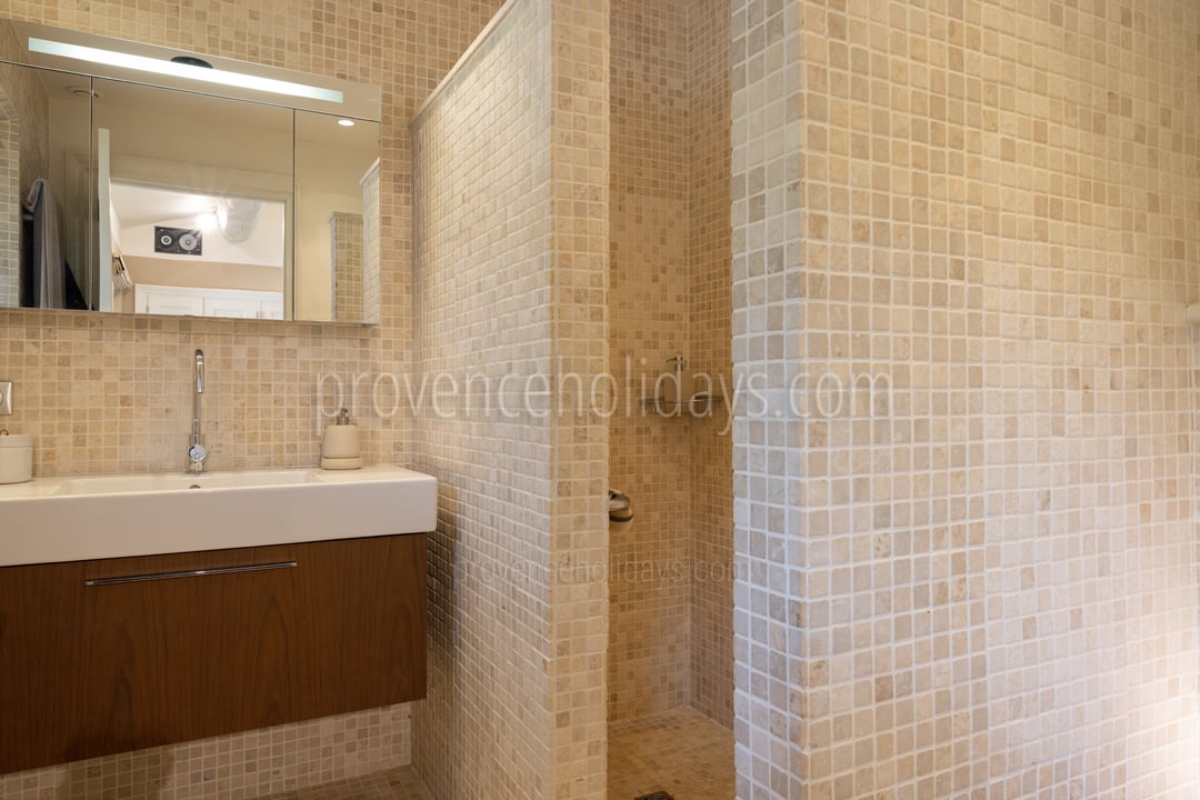 56 - Mas Paradis: Villa: Bathroom