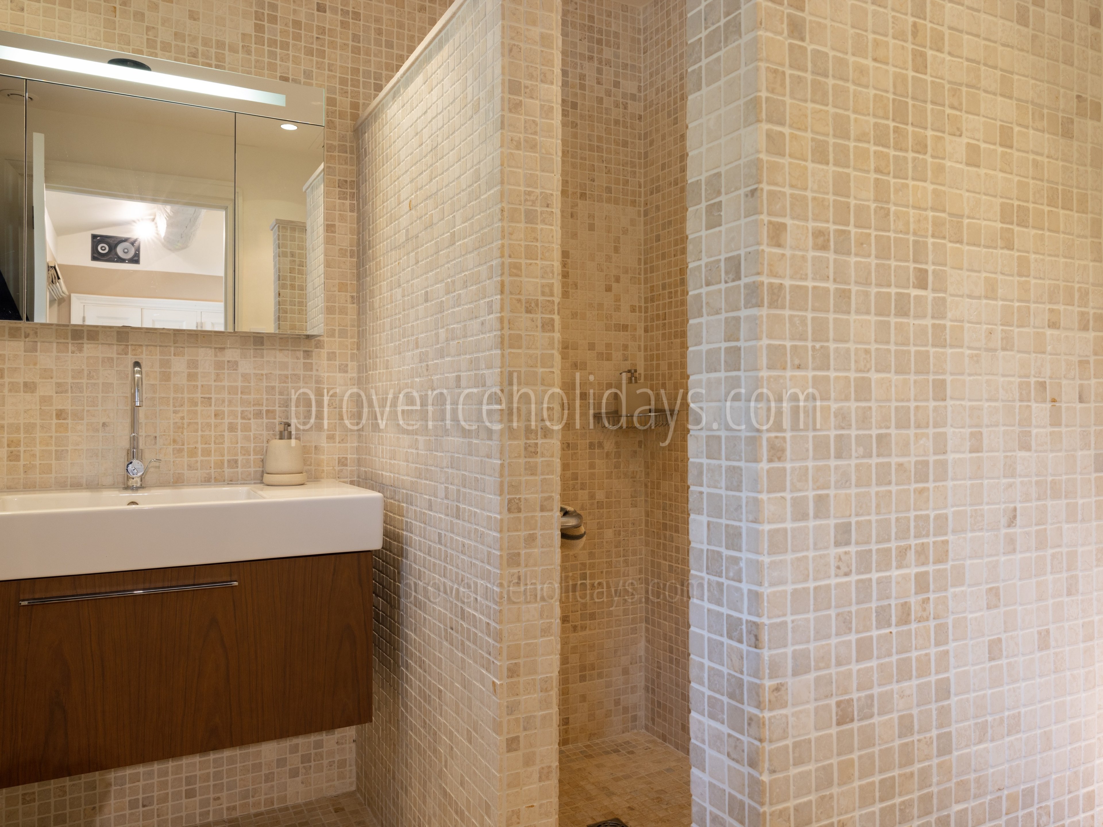 56 - Mas Paradis: Villa: Bathroom