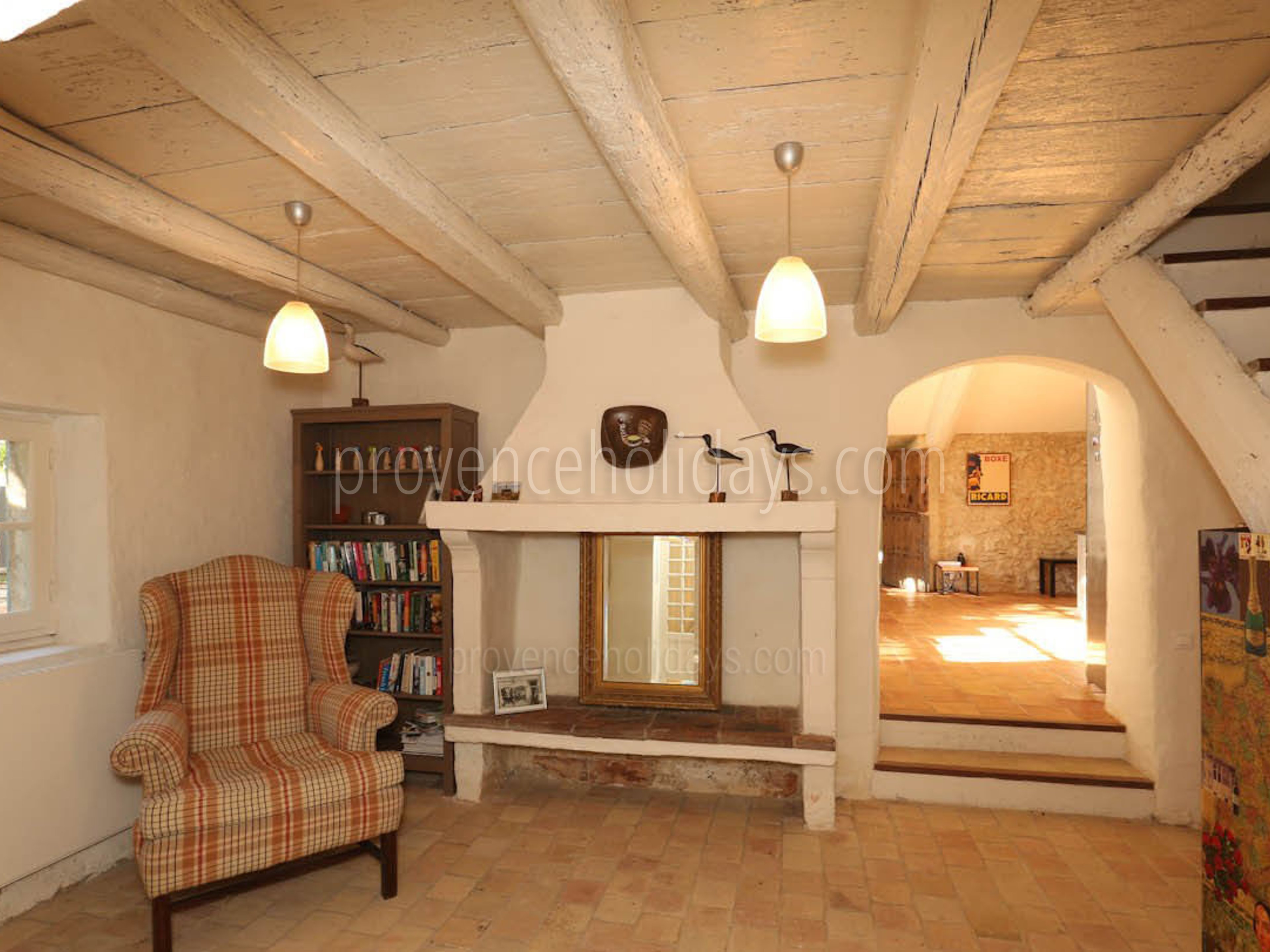 21 - Mas Art et Soleil: Villa: Interior