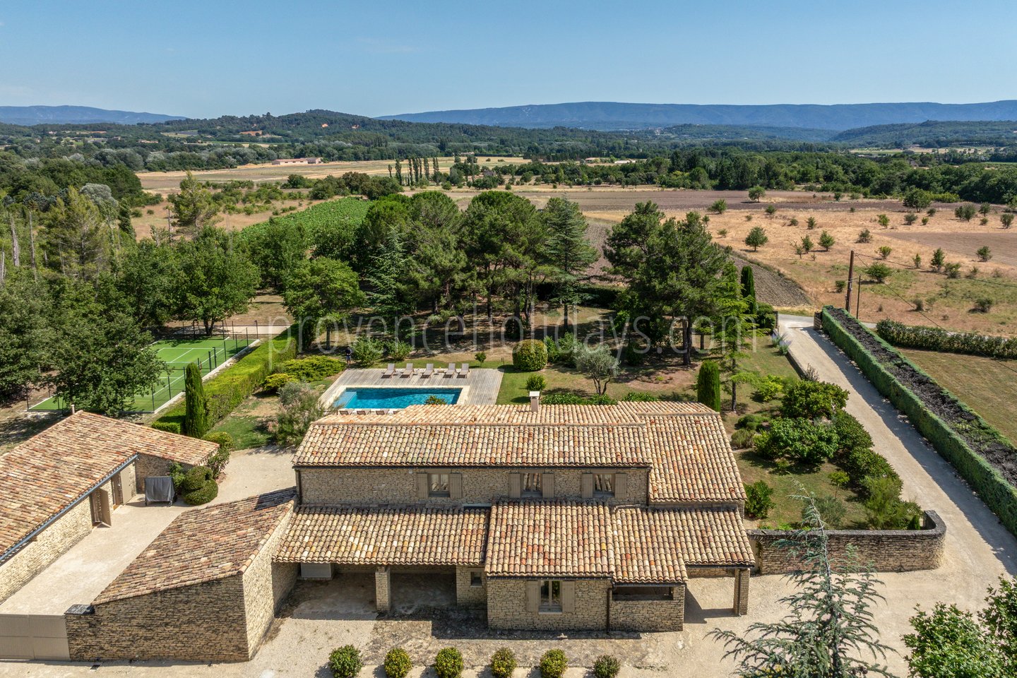 31 - Villa Sérénité du Luberon: Villa: Exterior