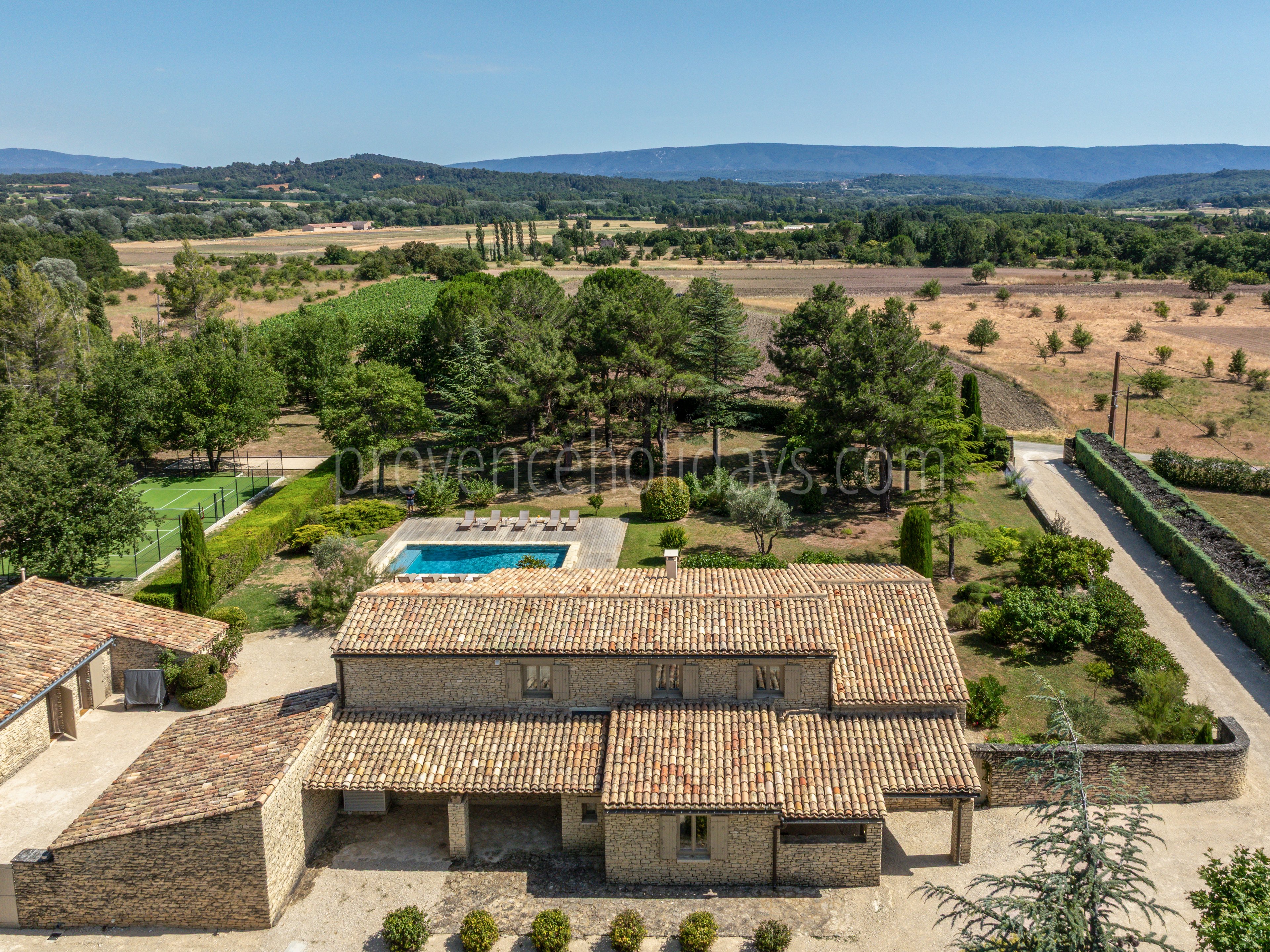 31 - Villa Sérénité du Luberon: Villa: Exterior