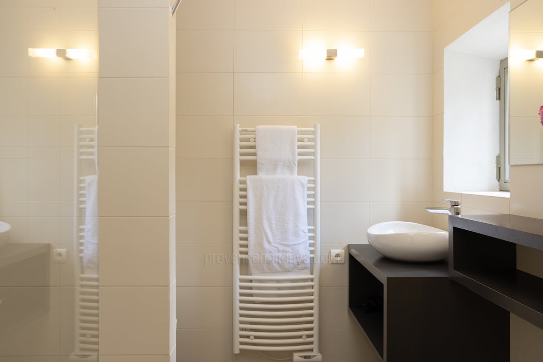 46 - Mas de Tournesol: Villa: Bathroom