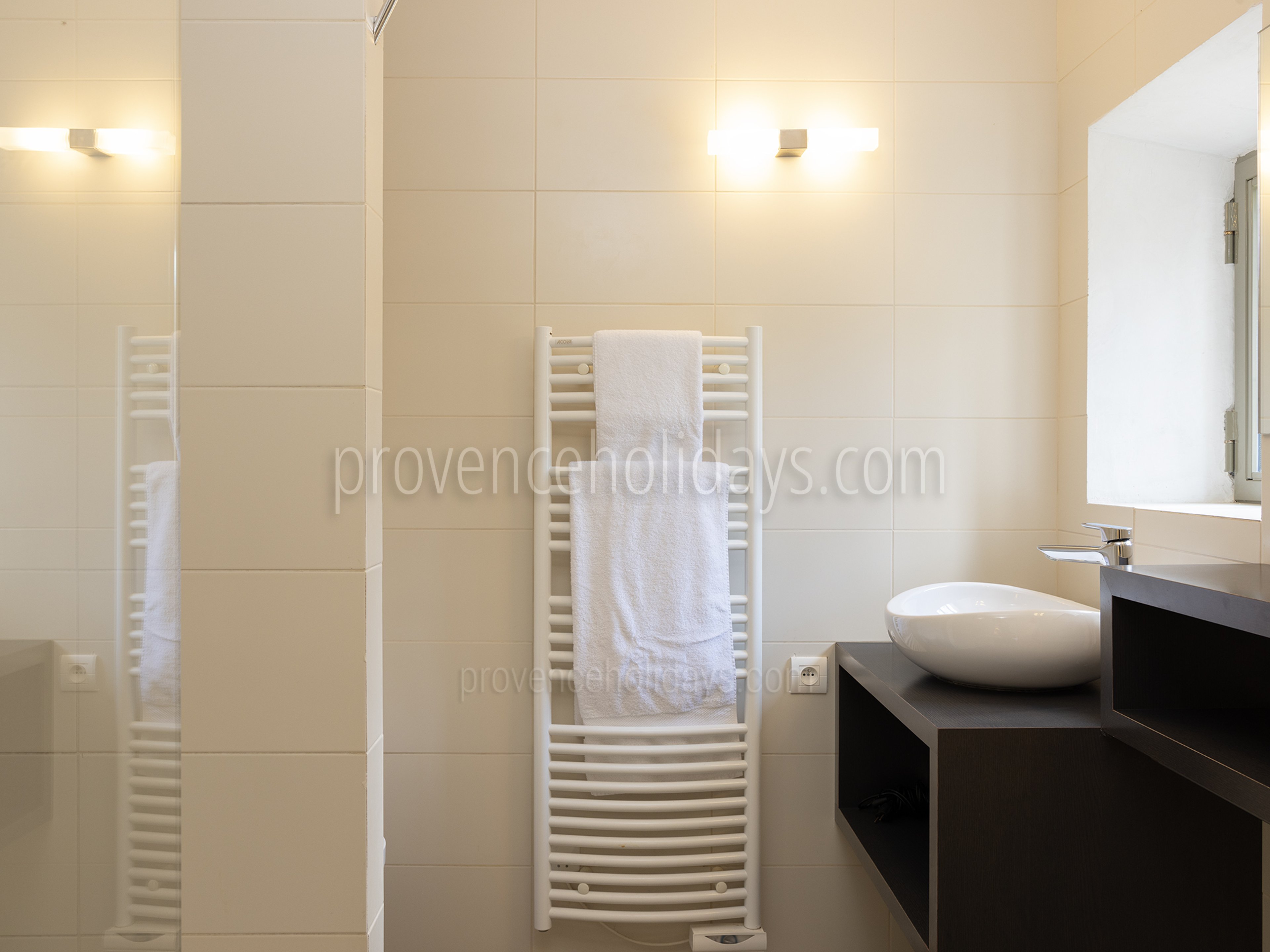 46 - Mas de Tournesol: Villa: Bathroom