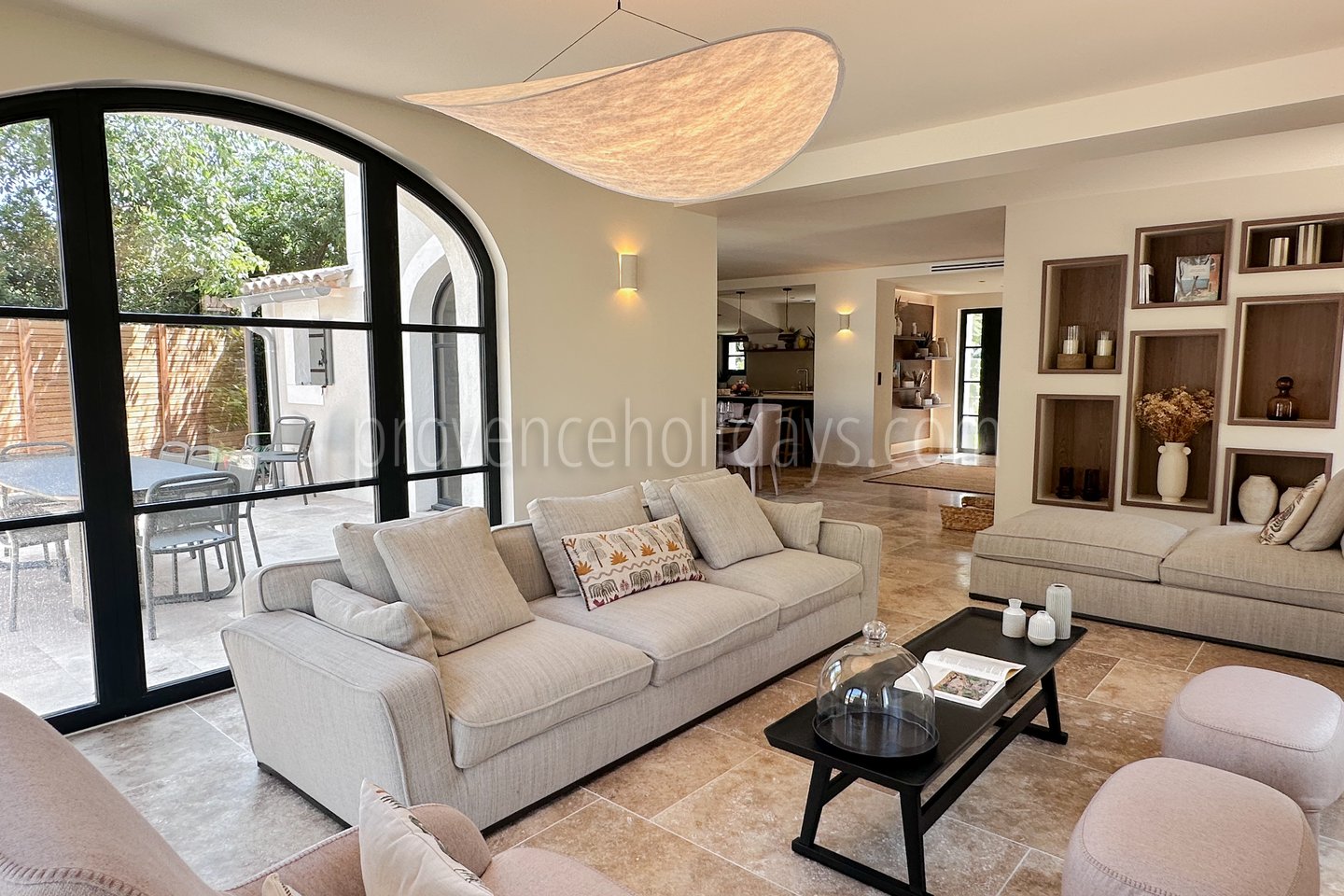 7 - Villa Oumai: Villa: Interior