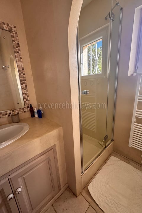 7 - Villa Gassinia: Villa: Bathroom