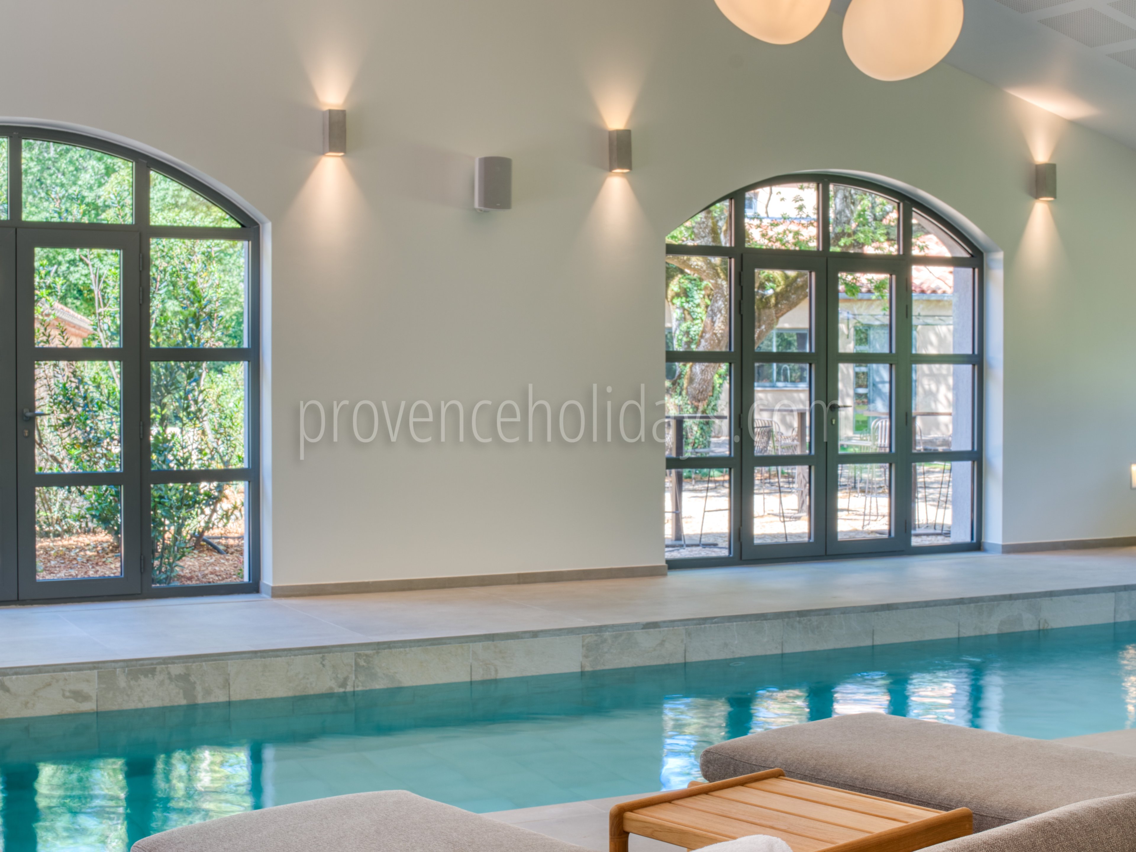 27 - Mas du Vieux Chêne: Villa: Interior