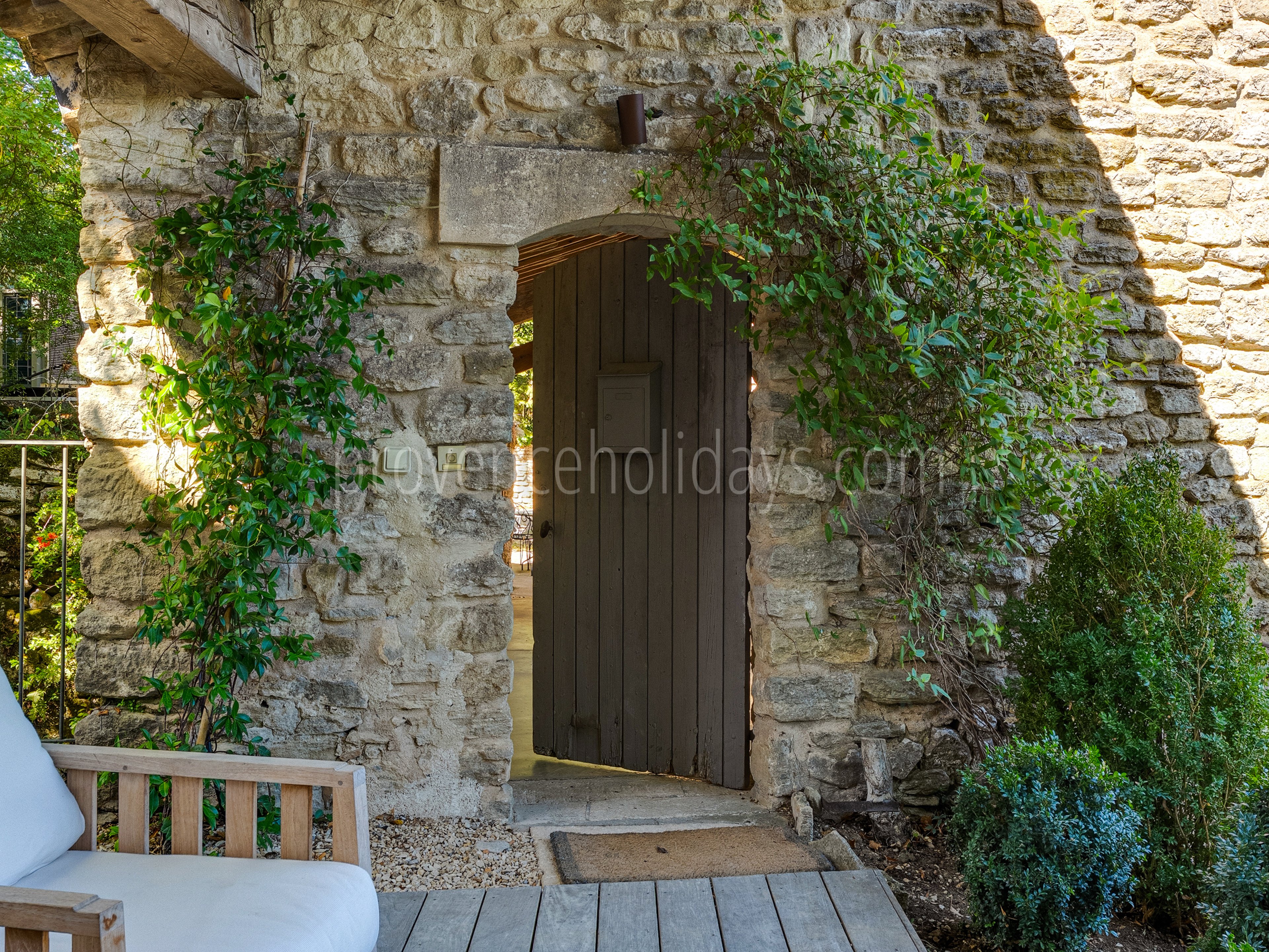 31 - Domaine des Pierres: Villa: Exterior