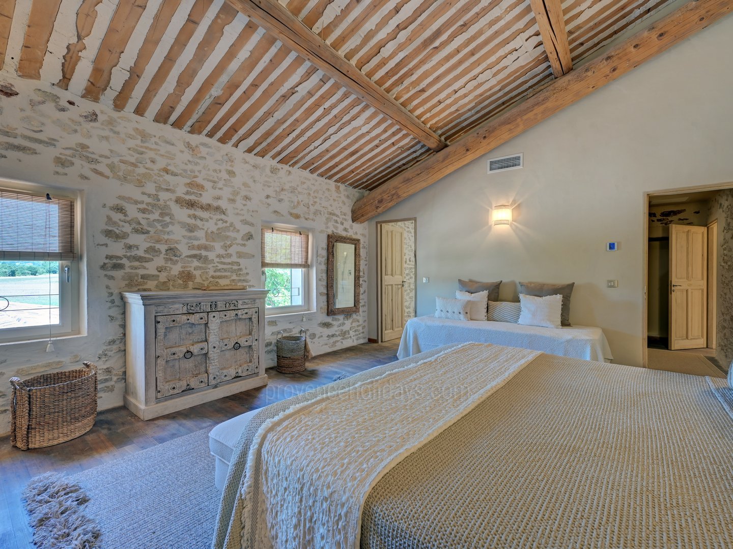 72 - Le Mas de Prestige: Villa: Bedroom 6