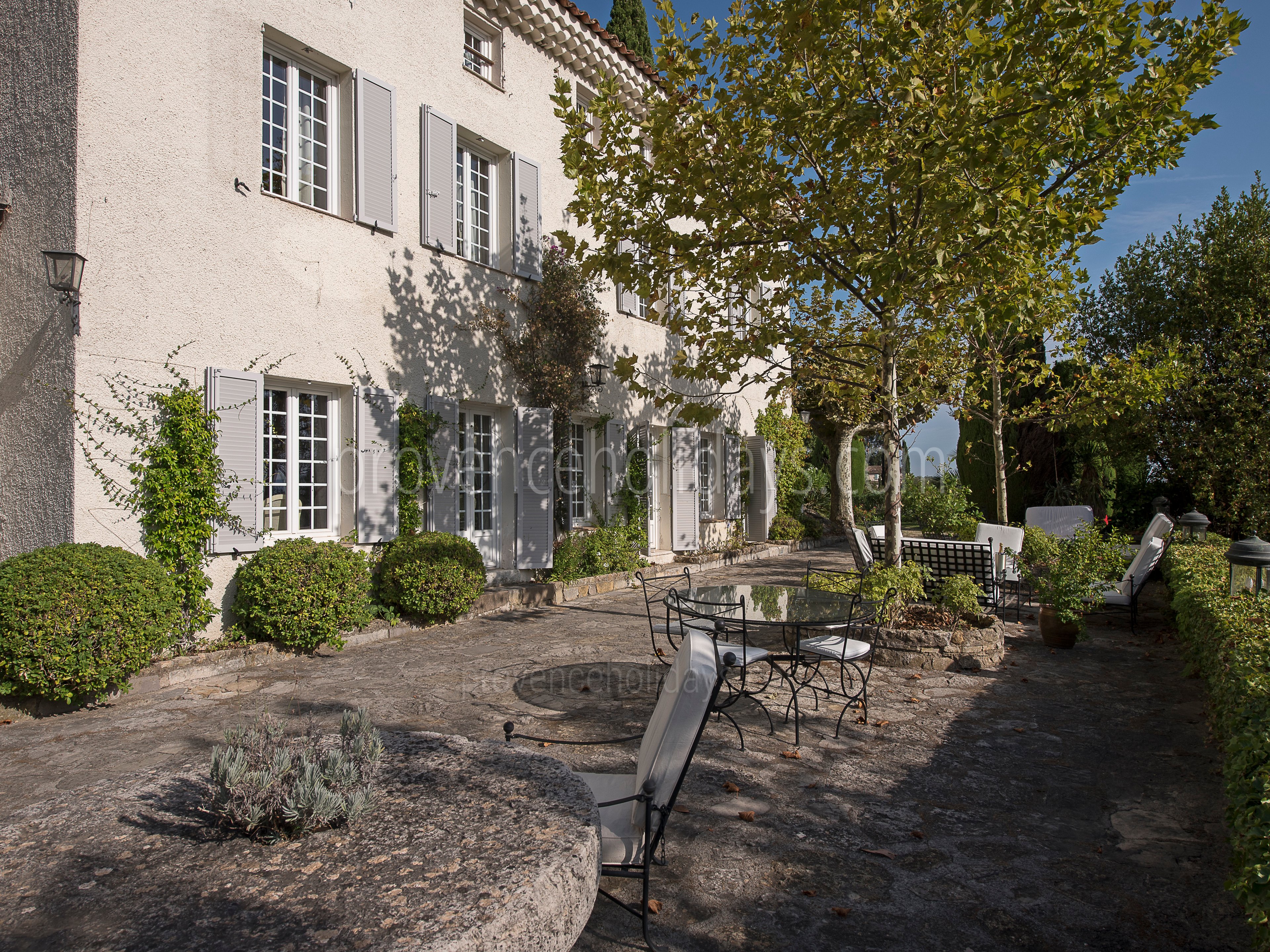 1 - Domaine Alta Vista: Villa: Exterior