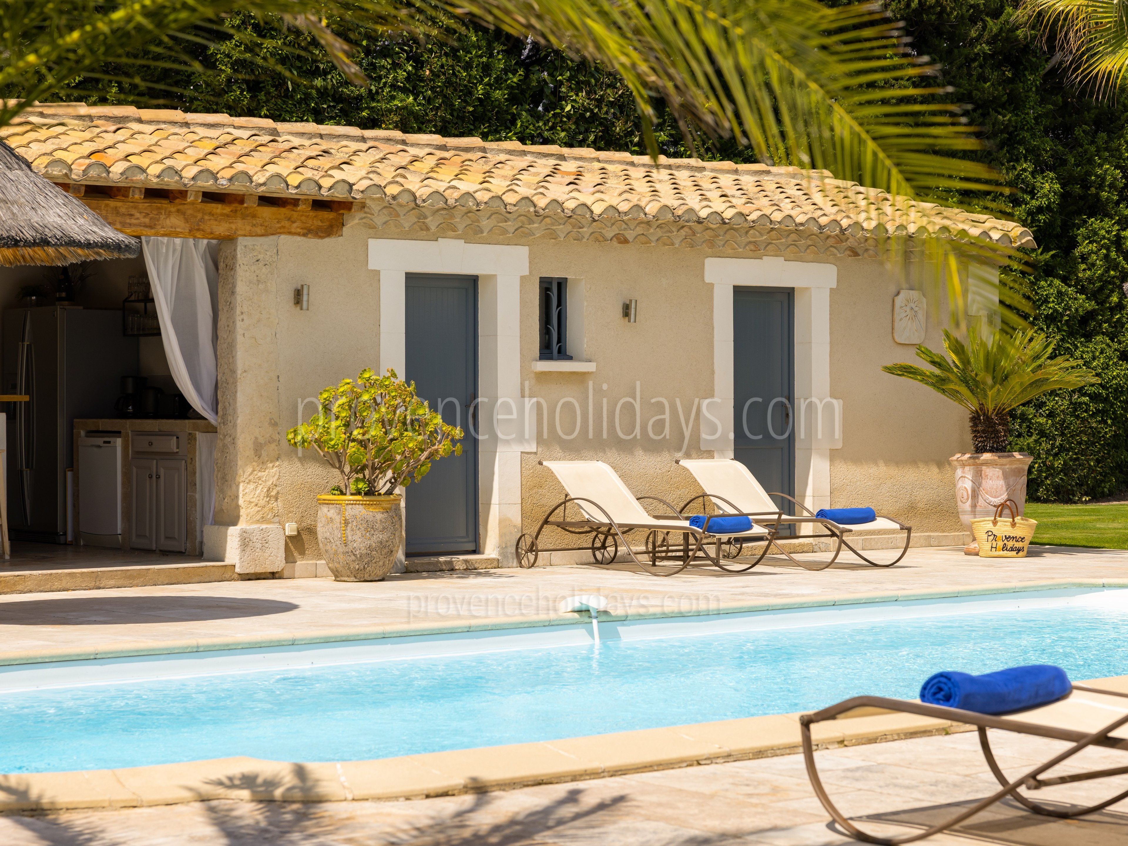 17 - Mas de l\'Oiseau: Villa: Pool