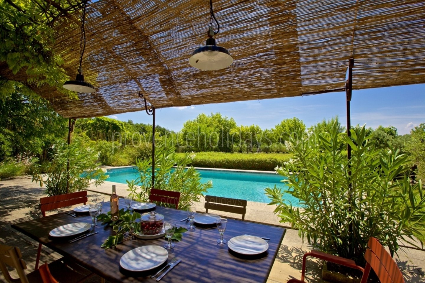 12 - Mas des Lavandes: Villa: Exterior