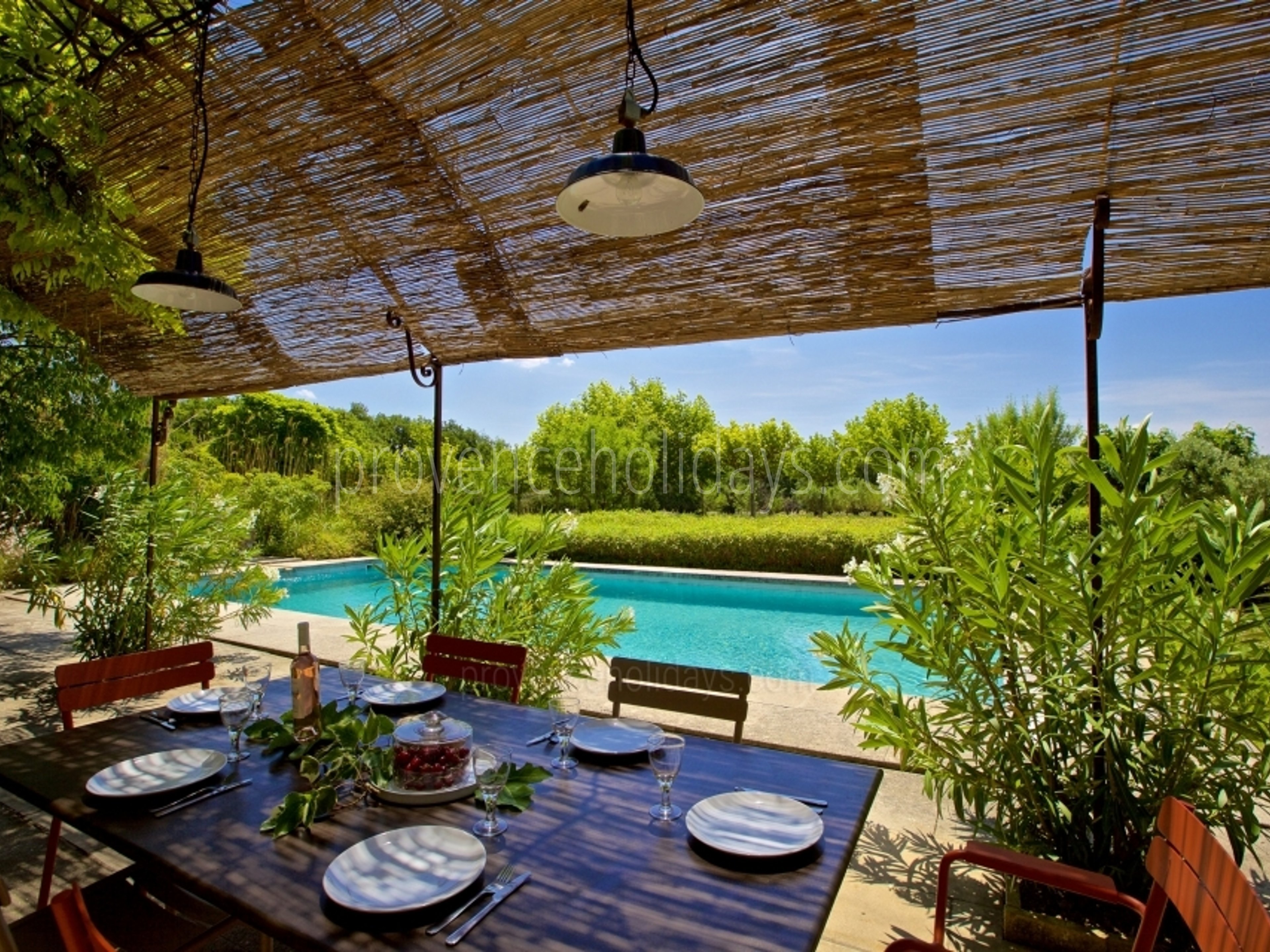 12 - Mas des Lavandes: Villa: Exterior