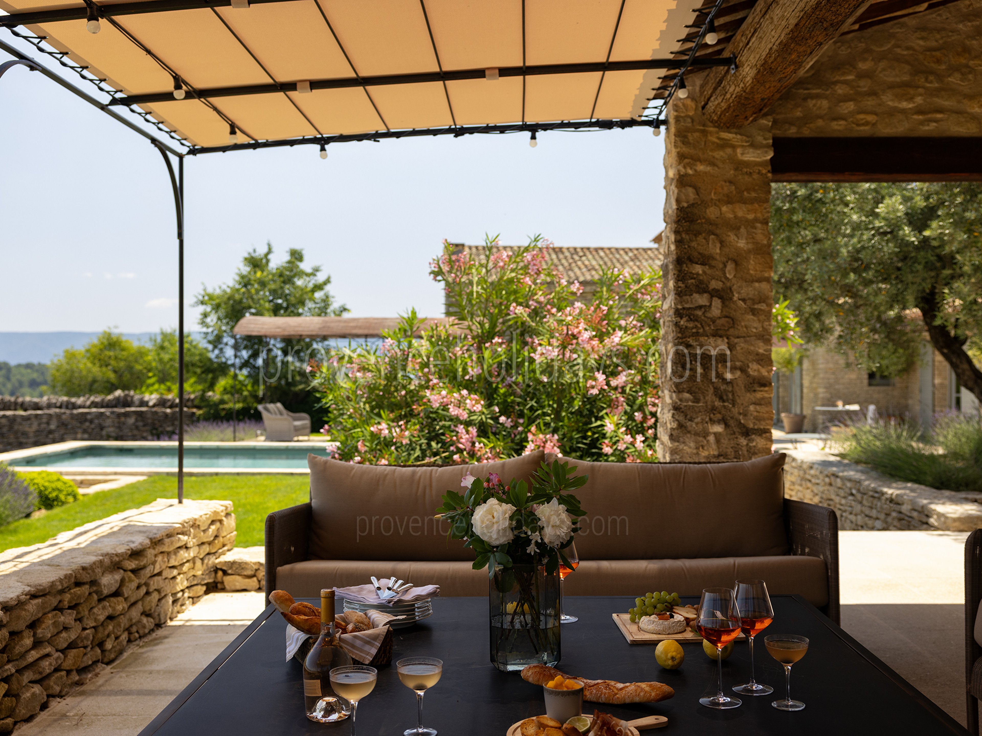 4 - Mas de Bel Air: Villa: Exterior