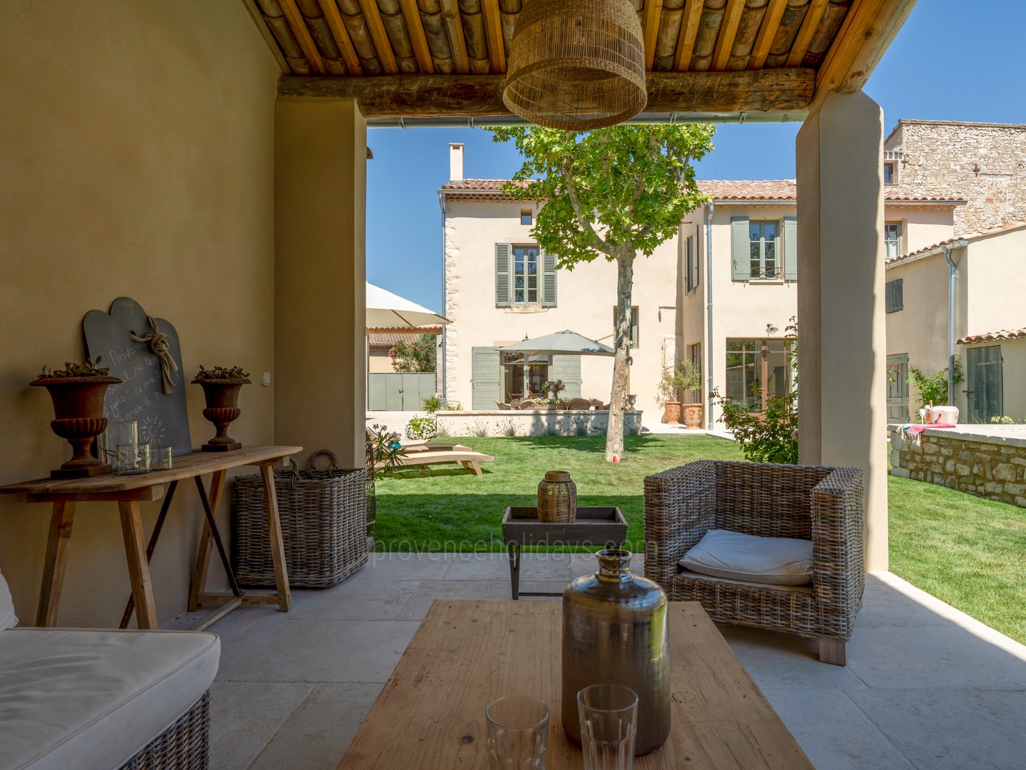 18 - La Vieille Grange: Villa: Exterior