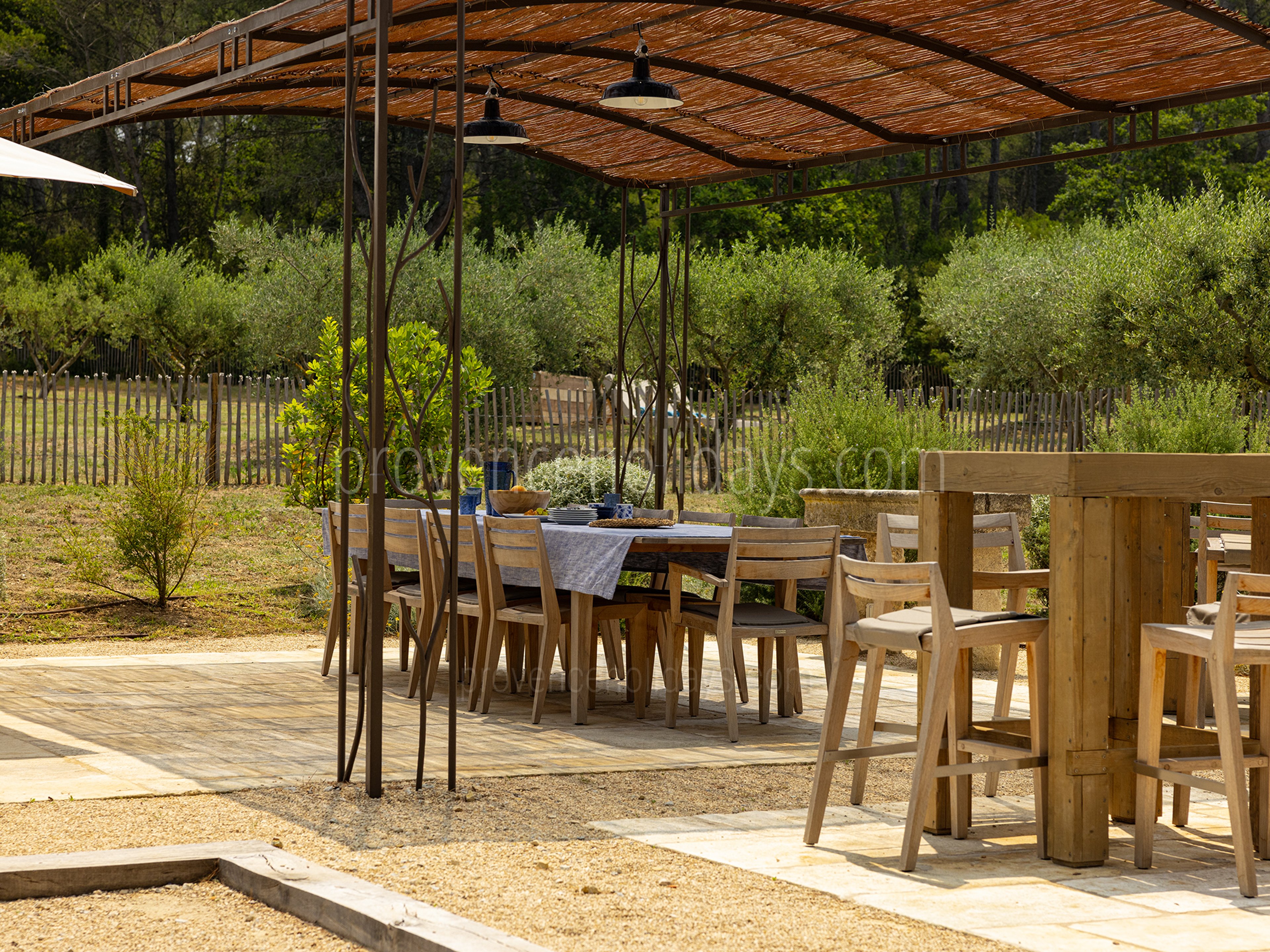 28 - Le Mas Secret: Villa: Exterior