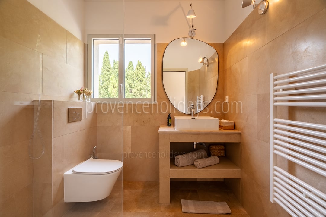 60 - Le Mas du Rollier: Villa: Bathroom