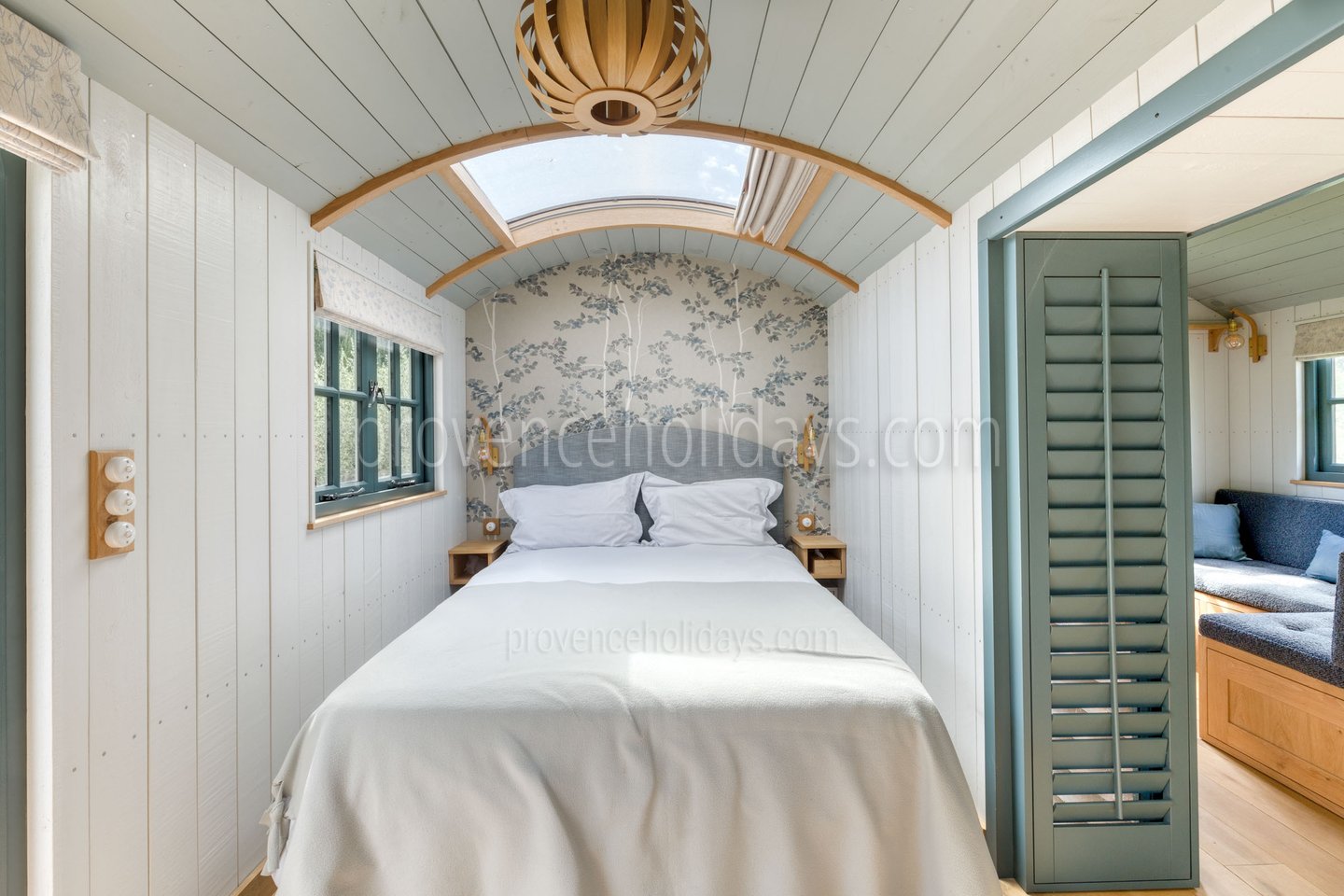 45 - Mas Province: Villa: Bedroom