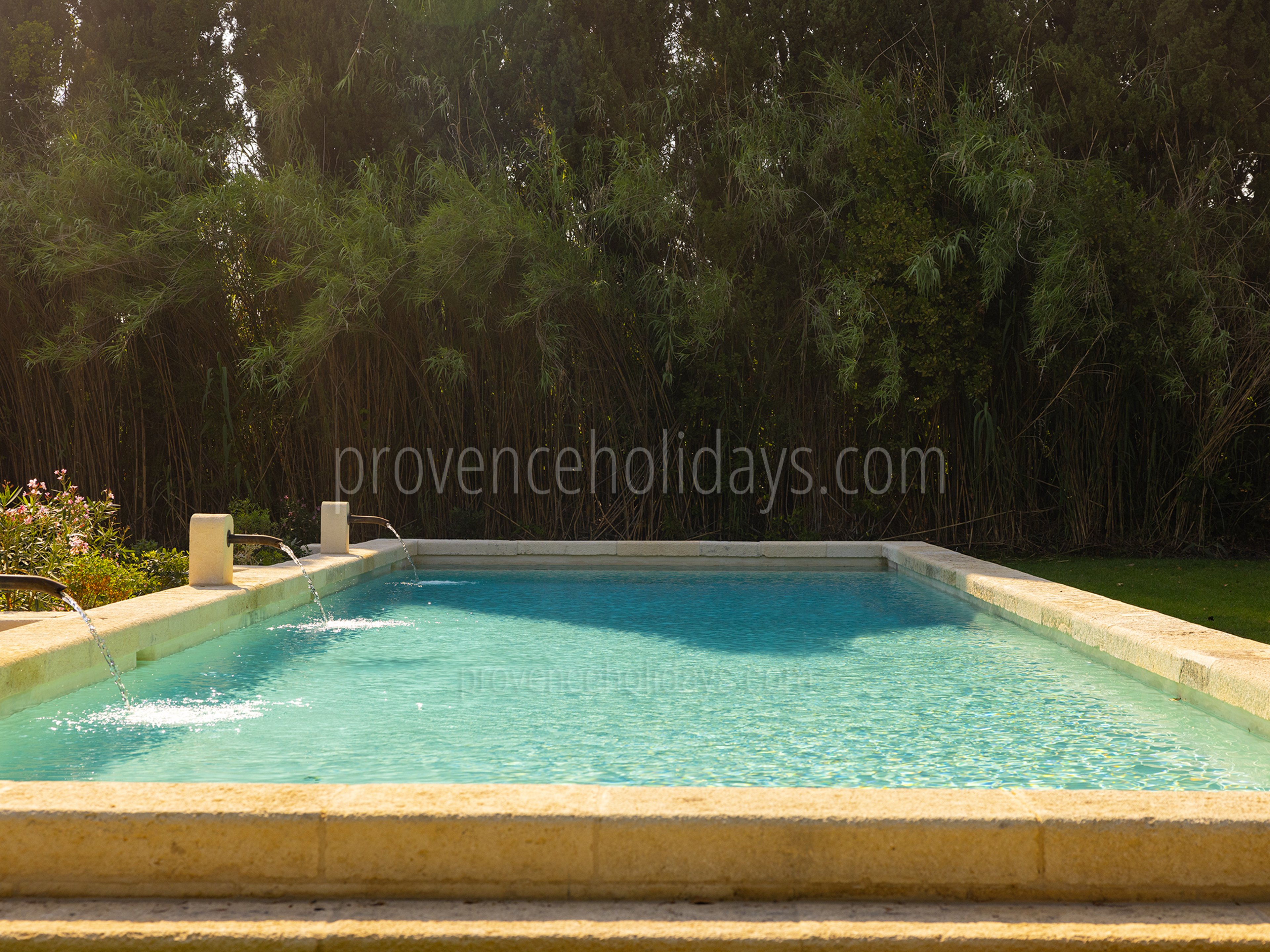 10 - Bastide Mouriès: Villa: Pool