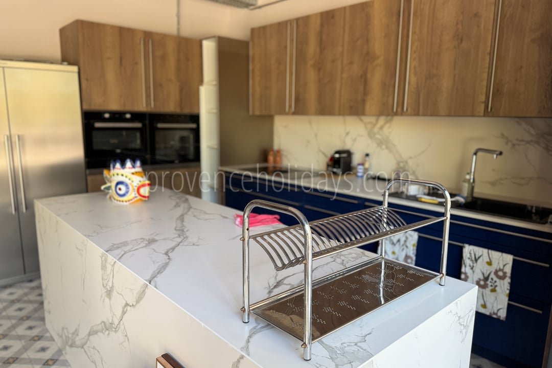 2 - Hotel Olivine: Villa: Interior