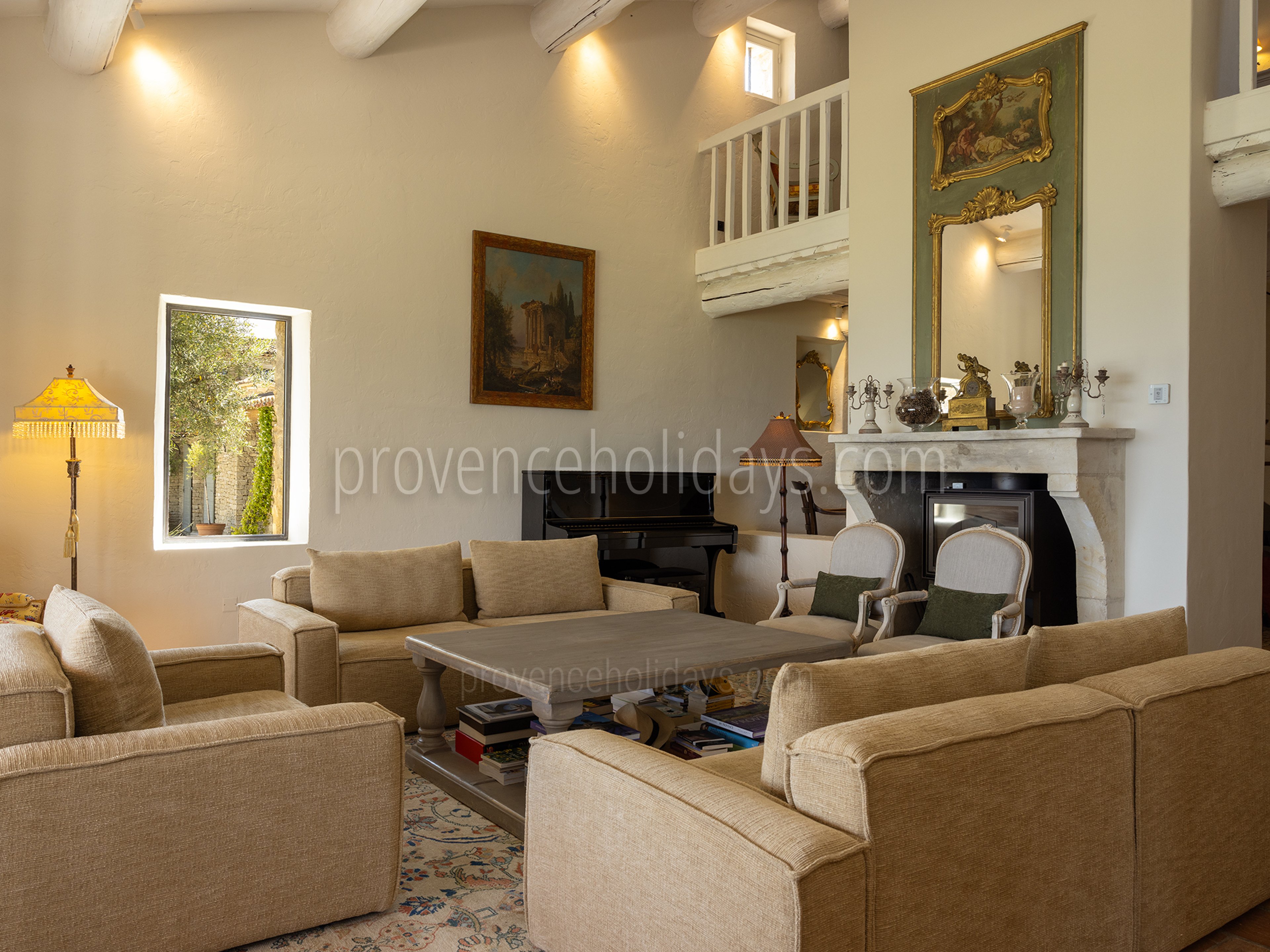 23 - Mas de Bel Air: Villa: Interior