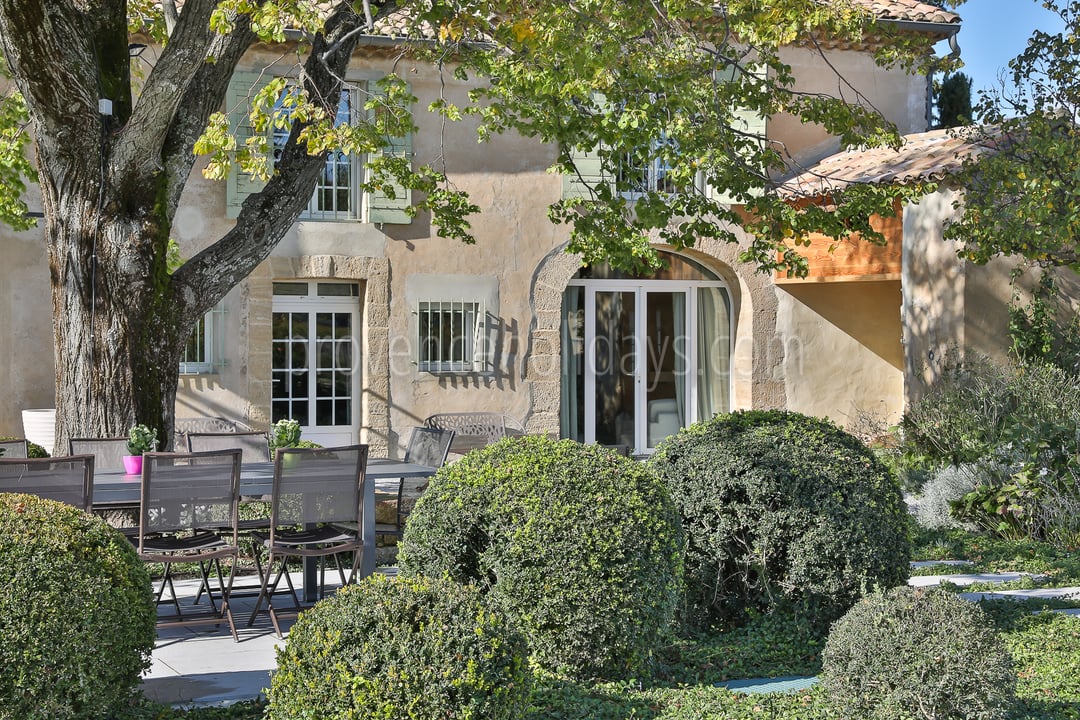 10 - Bastide Sainte-Cécile: Villa: Exterior