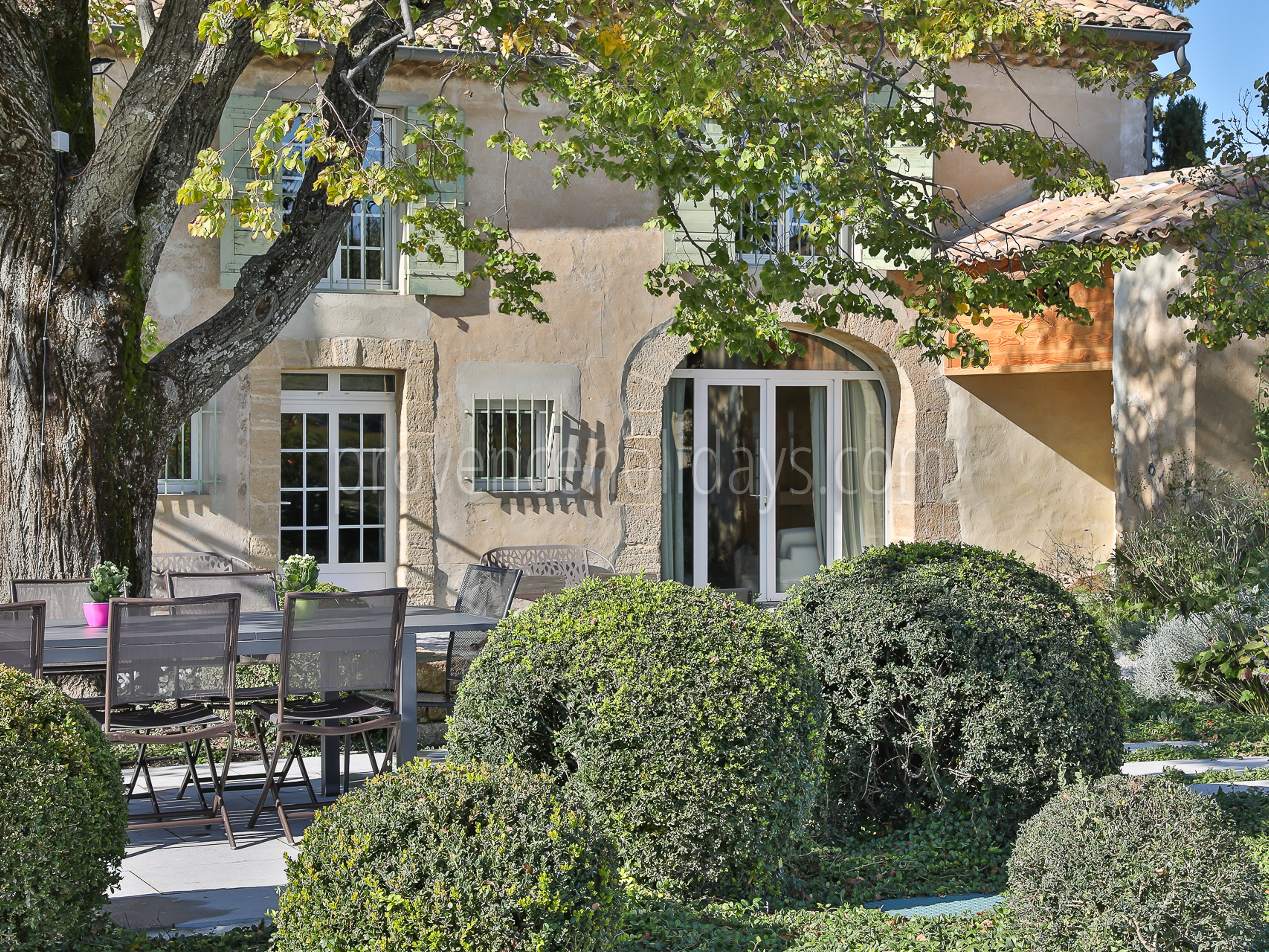 10 - Bastide Sainte-Cécile: Villa: Exterior