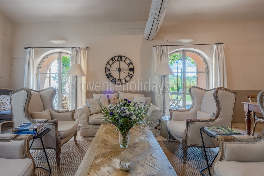 30 - Mas des Barbiers: Villa: Interior