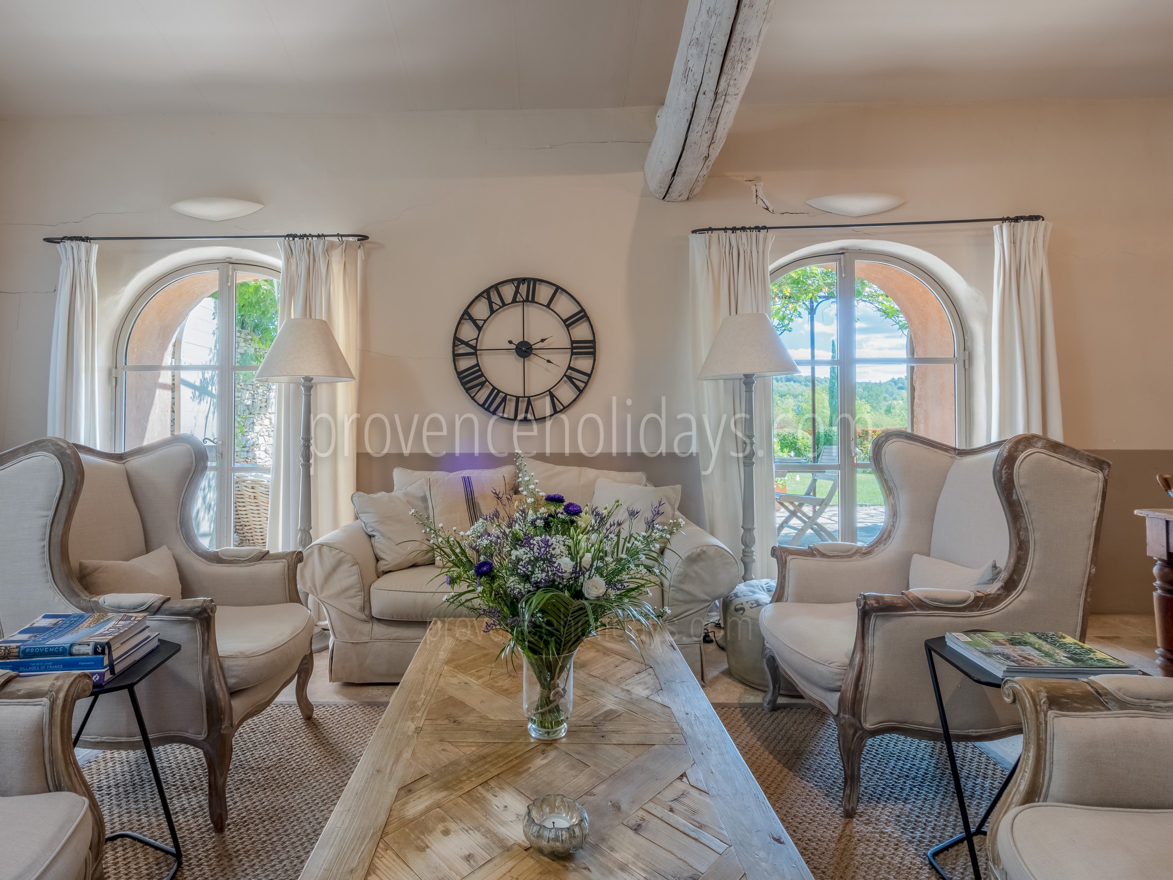30 - Mas des Barbiers: Villa: Interior