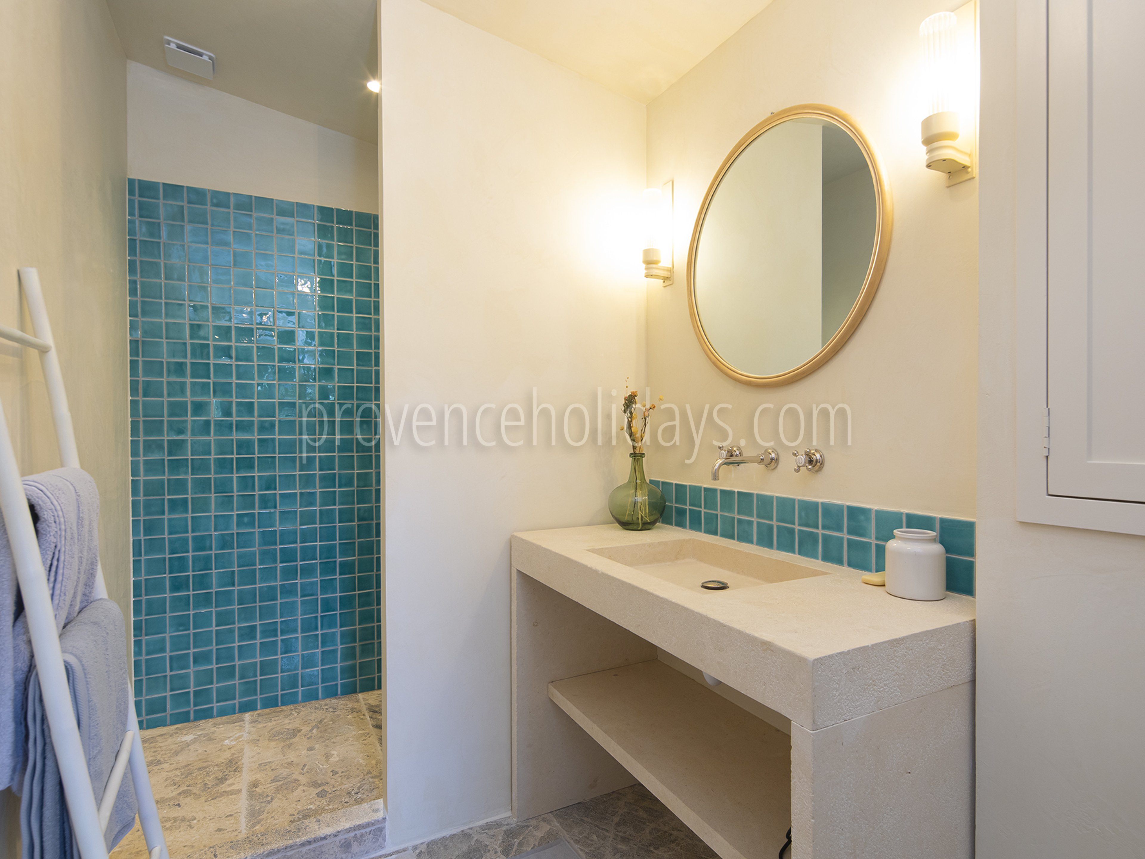 30 - Villa Dahlia: Villa: Bathroom