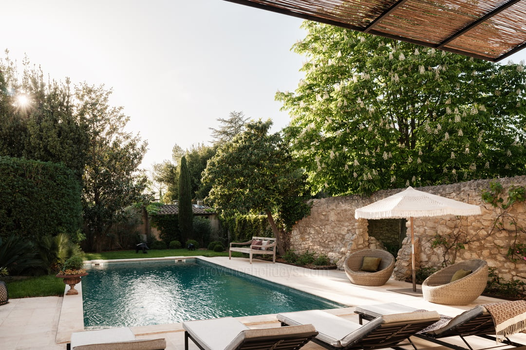 Uitzonderlijke boerderij in het hart van de Alpilles