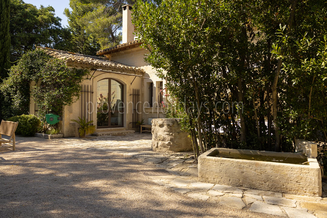 62 - Mas du Rosier: Villa: Exterior