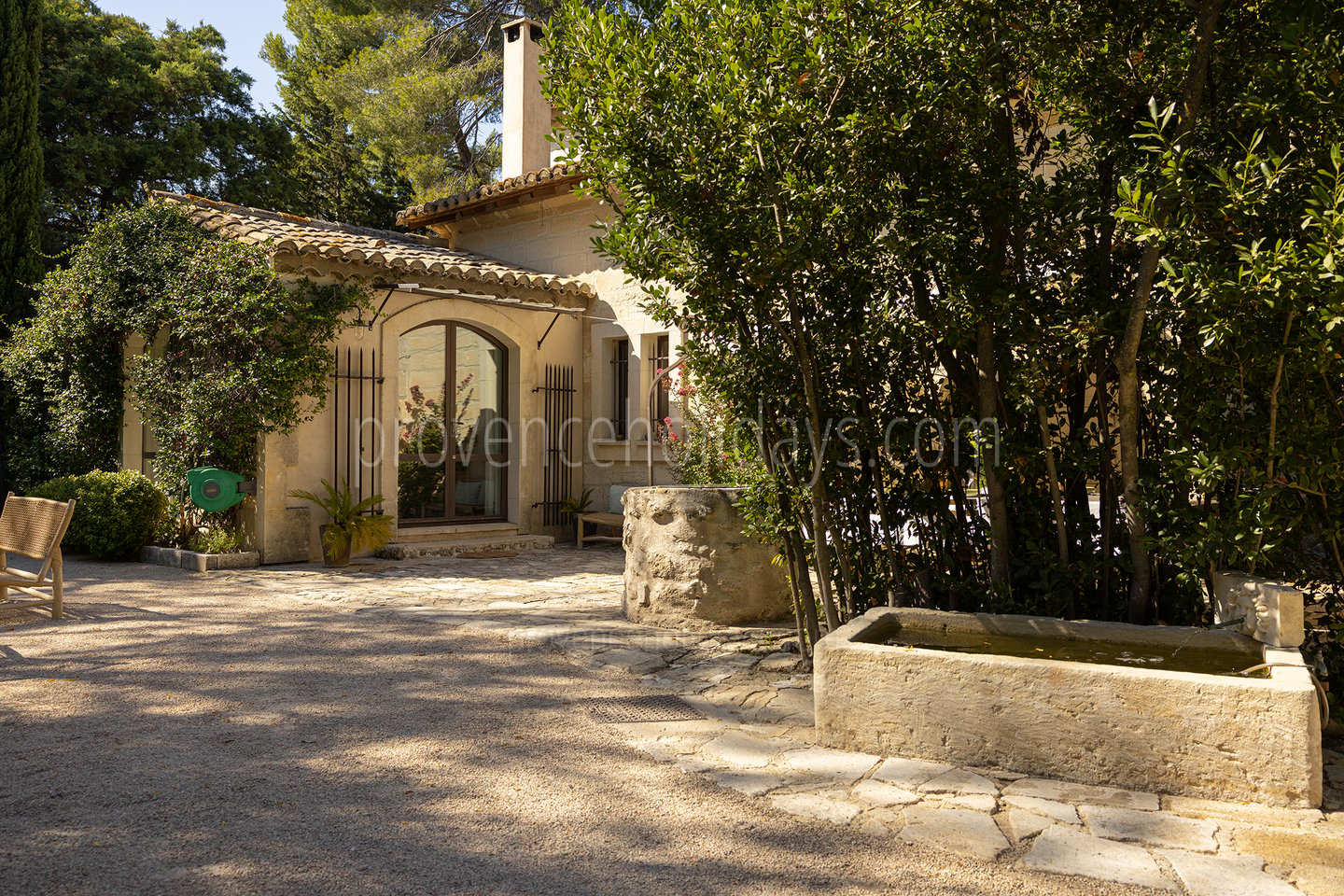 62 - Mas du Rosier: Villa: Exterior