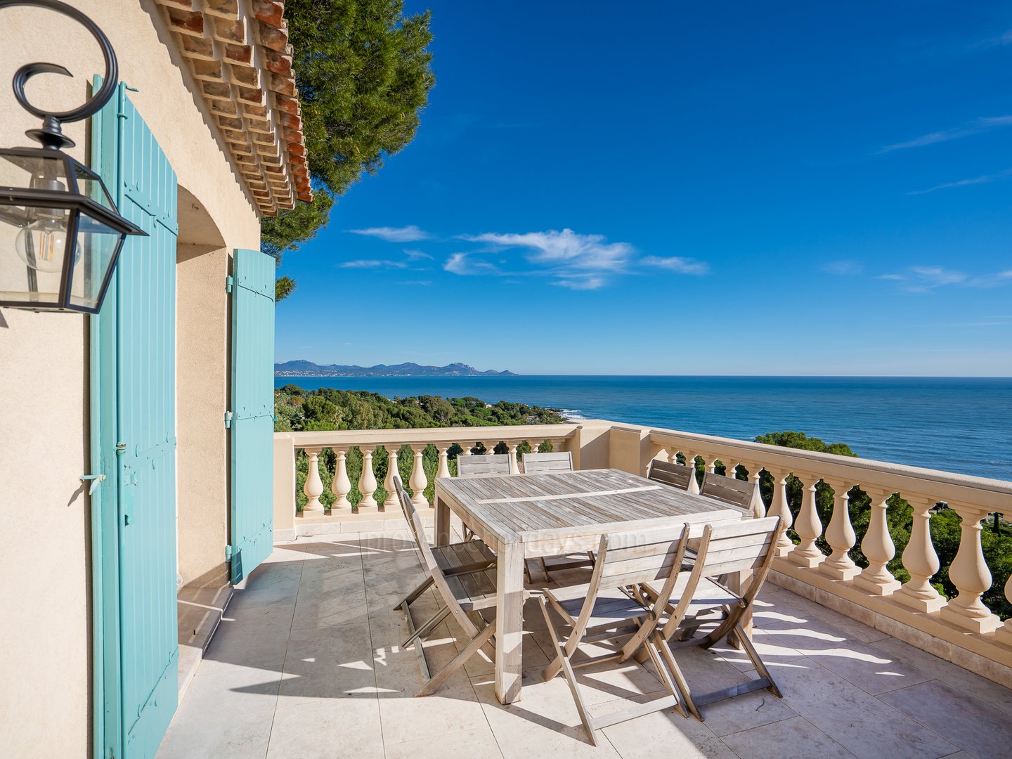 3 - Villa Solaria: Villa: Exterior