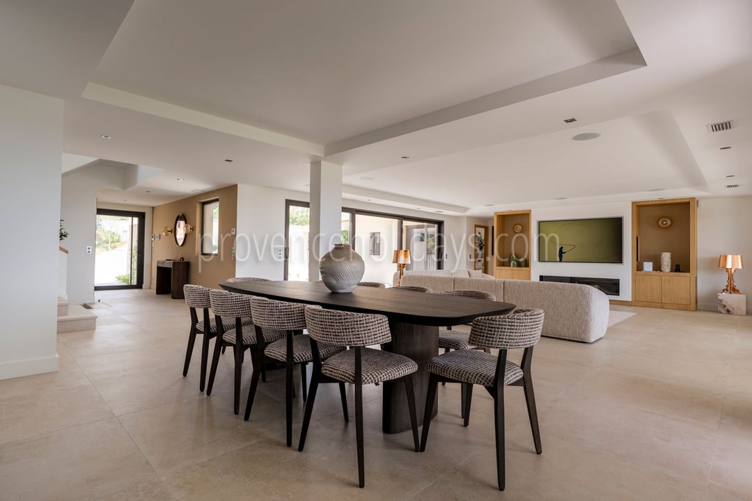 27 - Villa Coco: Villa: Interior