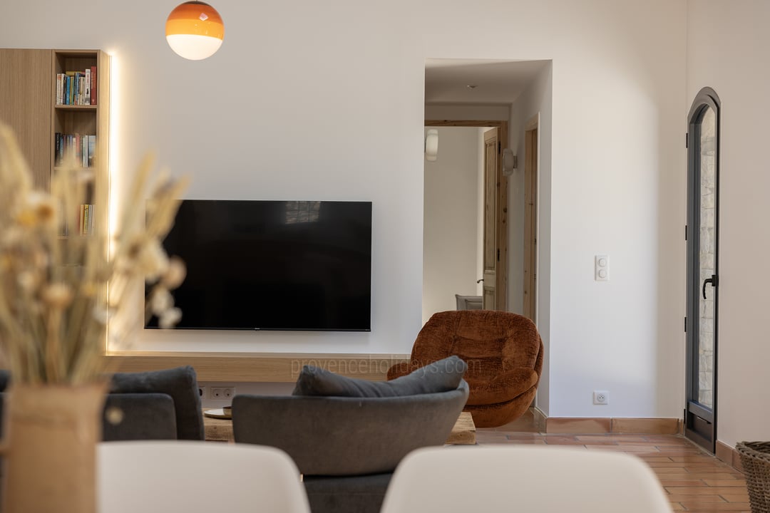 22 - Mas des Chênes Blancs: Villa: Interior