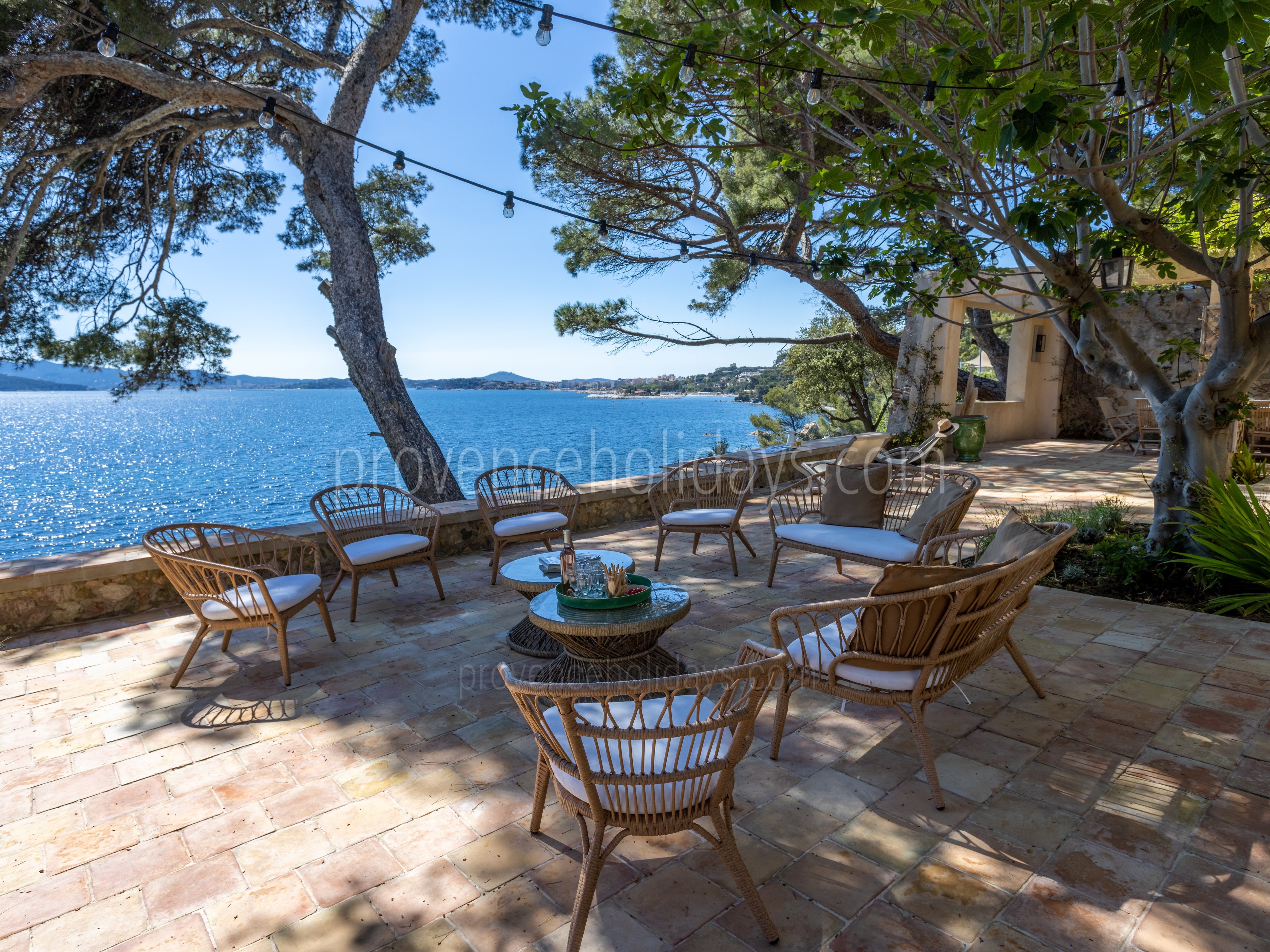 9 - Rivage: Villa: Exterior