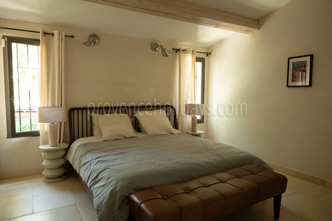 18 - Villa les Pins: Villa: Bedroom